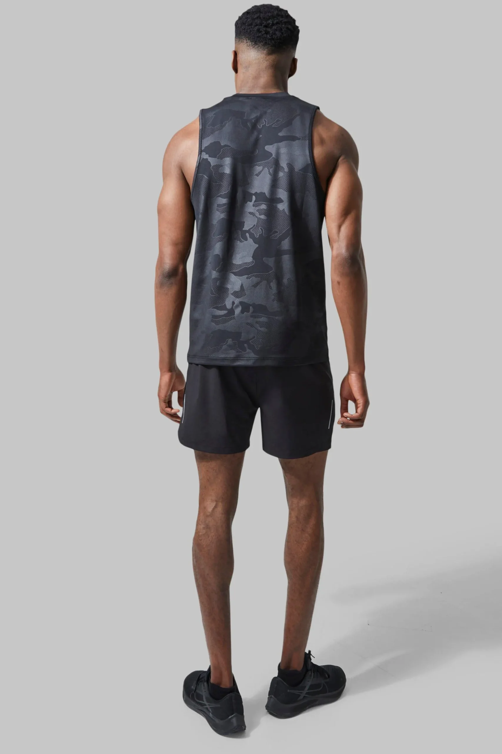 Man Active Camo Racer Performance Regular Fit Tank | BoohooMAN UK