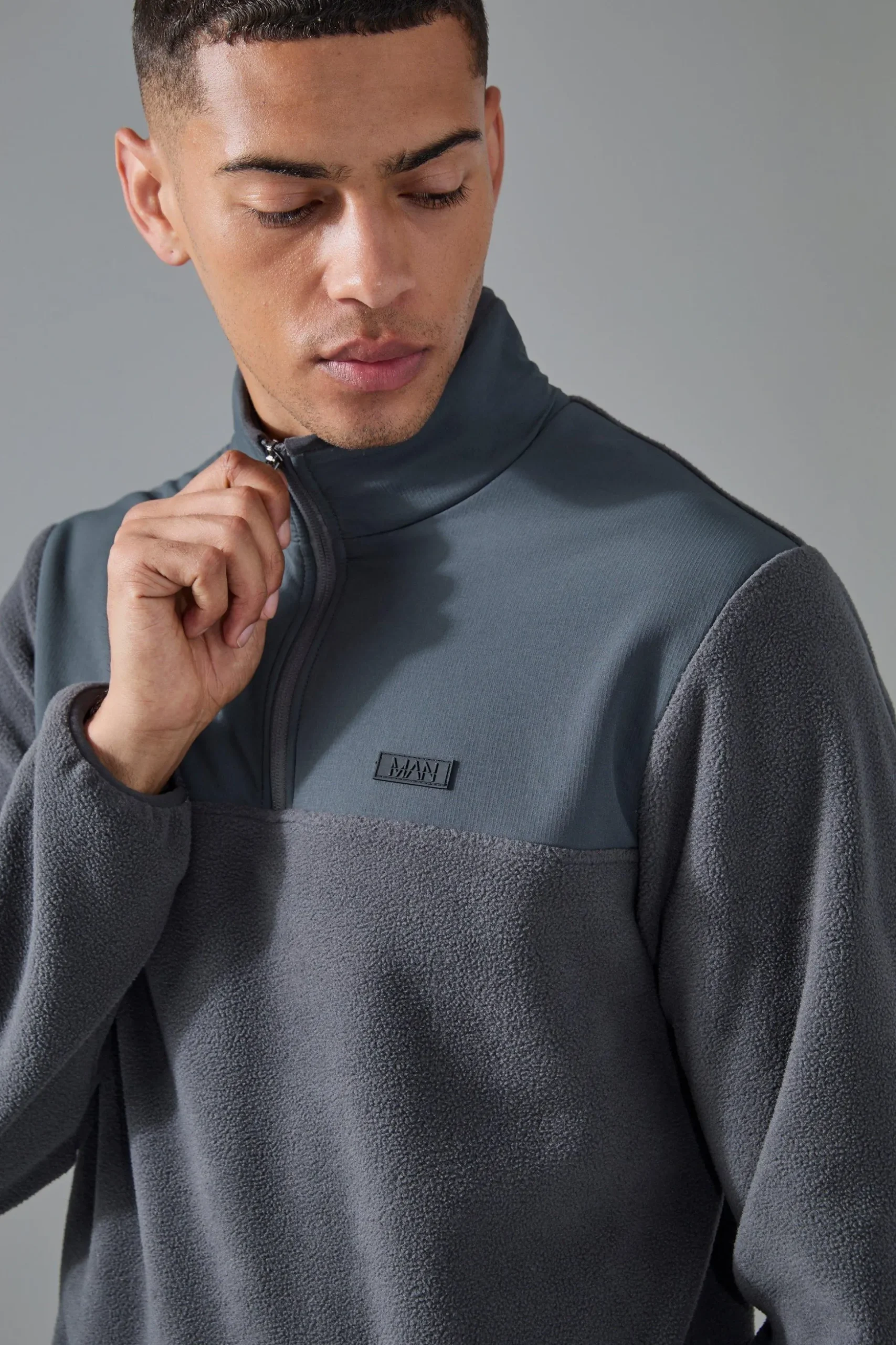 Man Active Fleece 1/4 Zip | BoohooMAN UK
