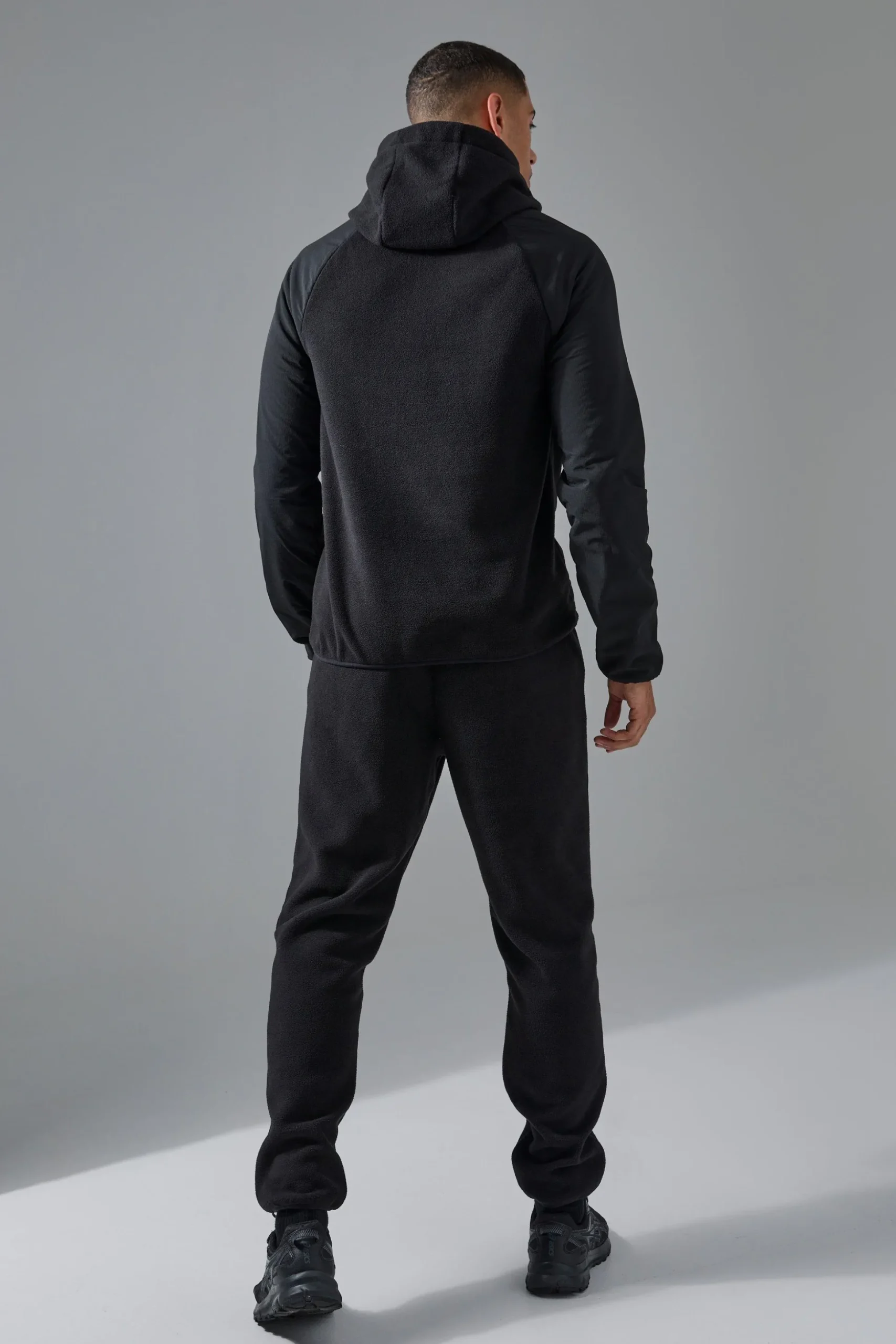 Man Active Fleece Jogger | BoohooMAN UK