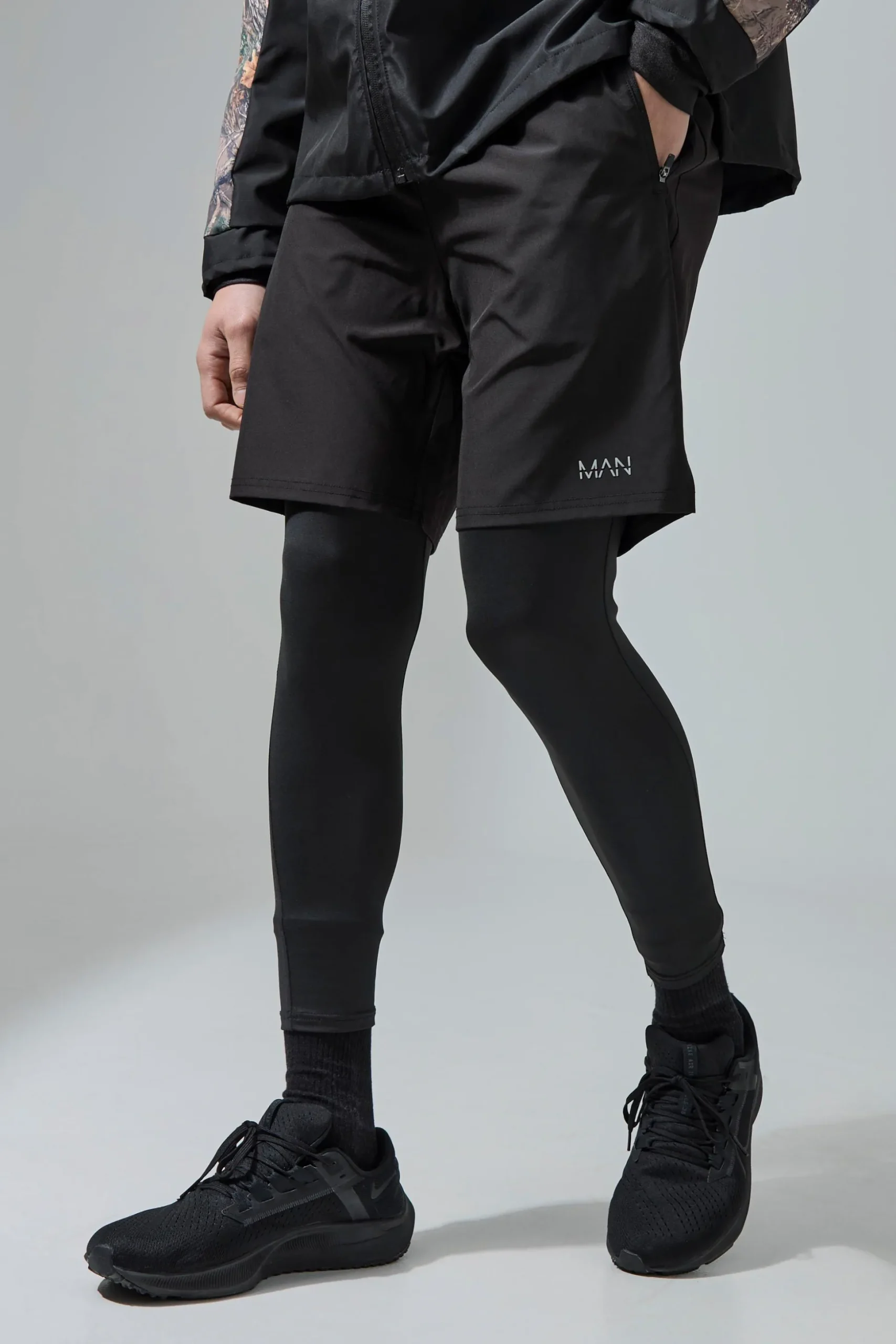 Man Active Gym 2-in-1 Base Layer Shorts | BoohooMAN UK