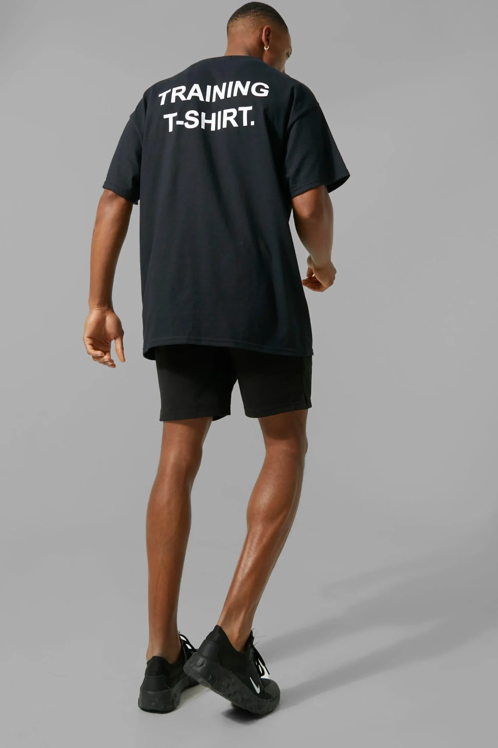 Man Active Oversized Training T-shirt | BoohooMAN UK