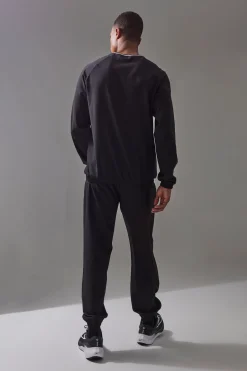 Man Active Pro Sweatshirt And Cuffed Jogger Tracksuit | BoohooMAN UK