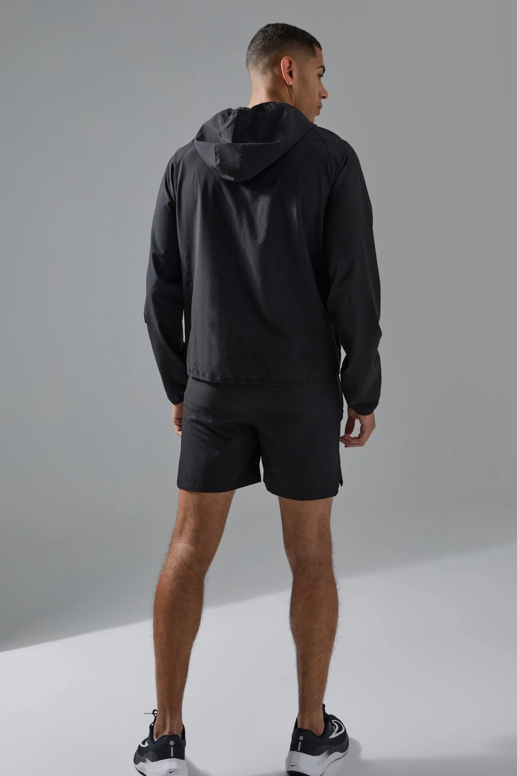 Man Active Stretch Ripstop Short & Windbreaker Tracksuit | BoohooMAN UK