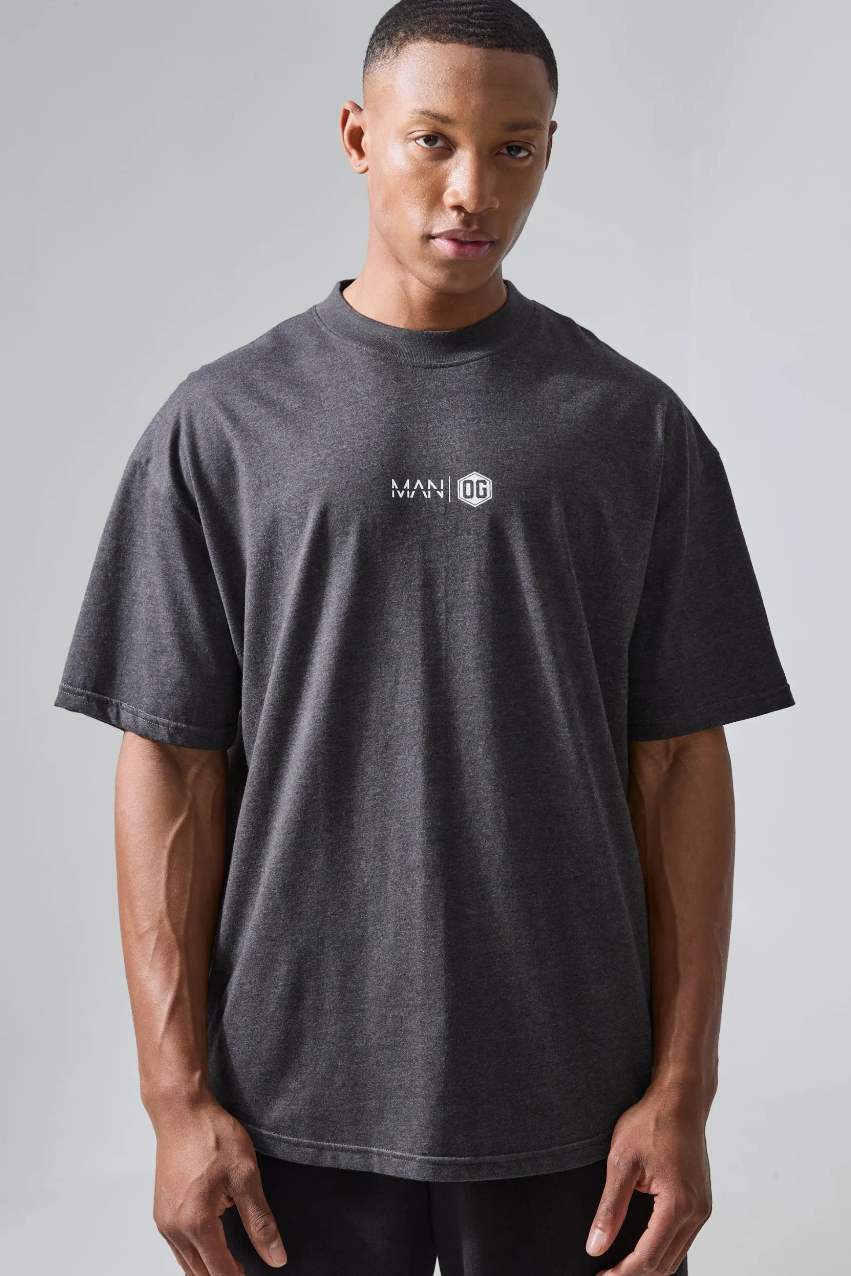 Man Active X Og Gym Oversized Extended Neck T-shirt | BoohooMAN UK