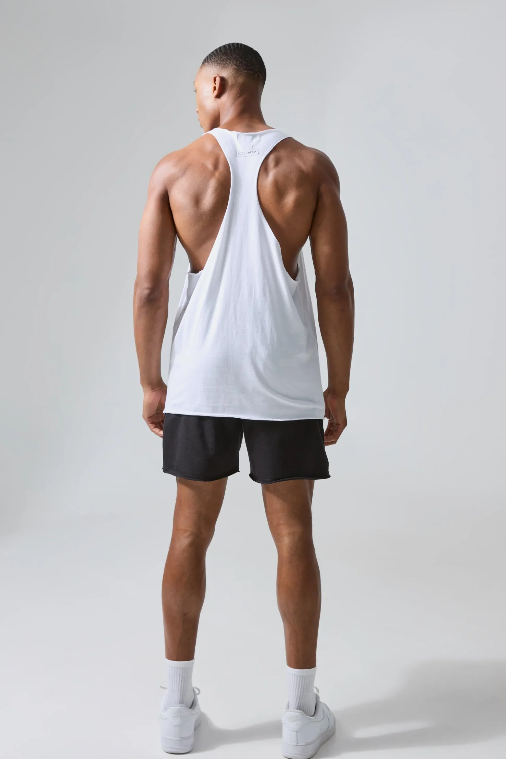 Man Active X Og Gym Reg Fit Stringer Vest | BoohooMAN UK