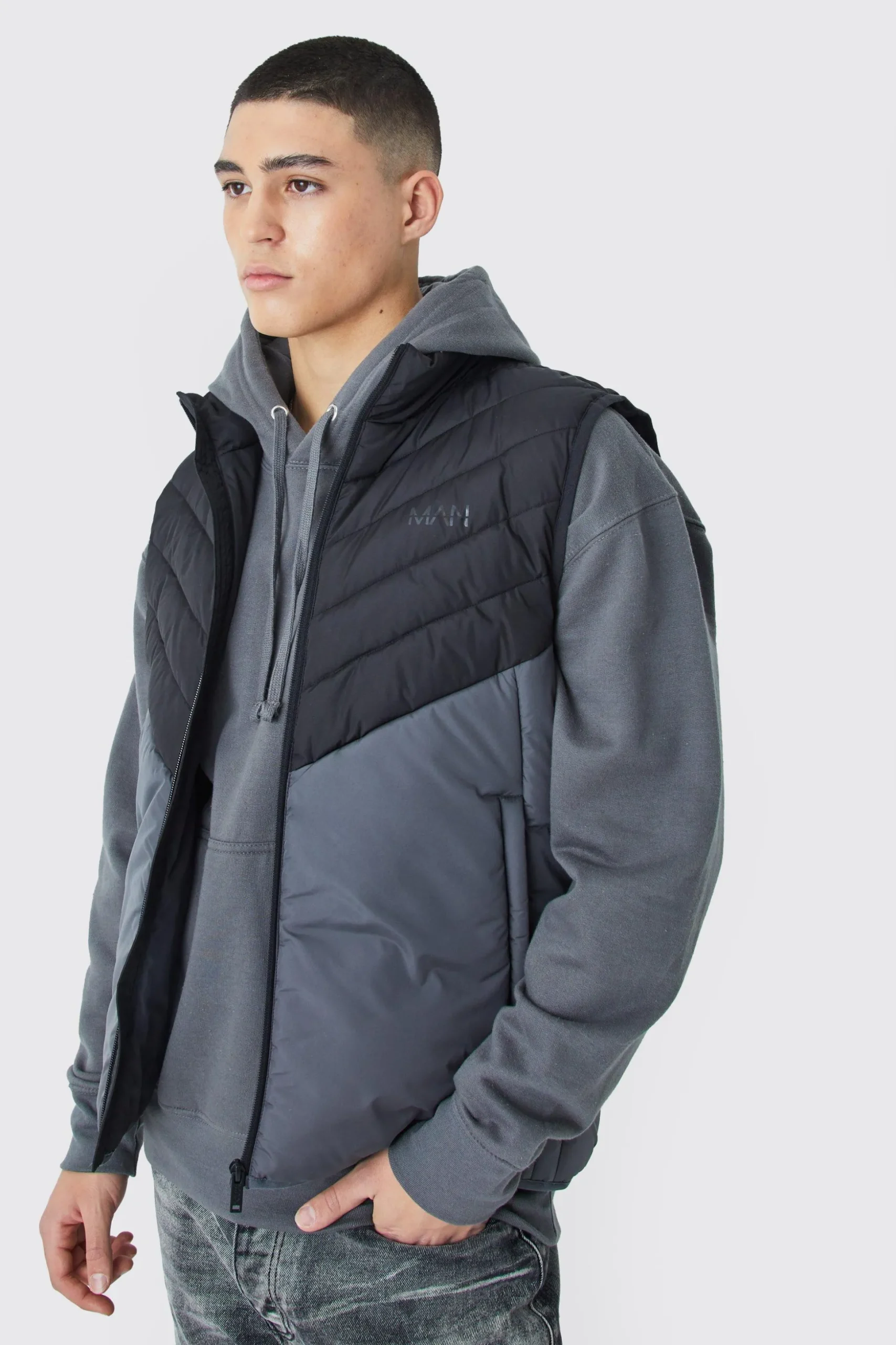 Man Colour Block Quilted Funnel Neck Gilet | BoohooMAN UK