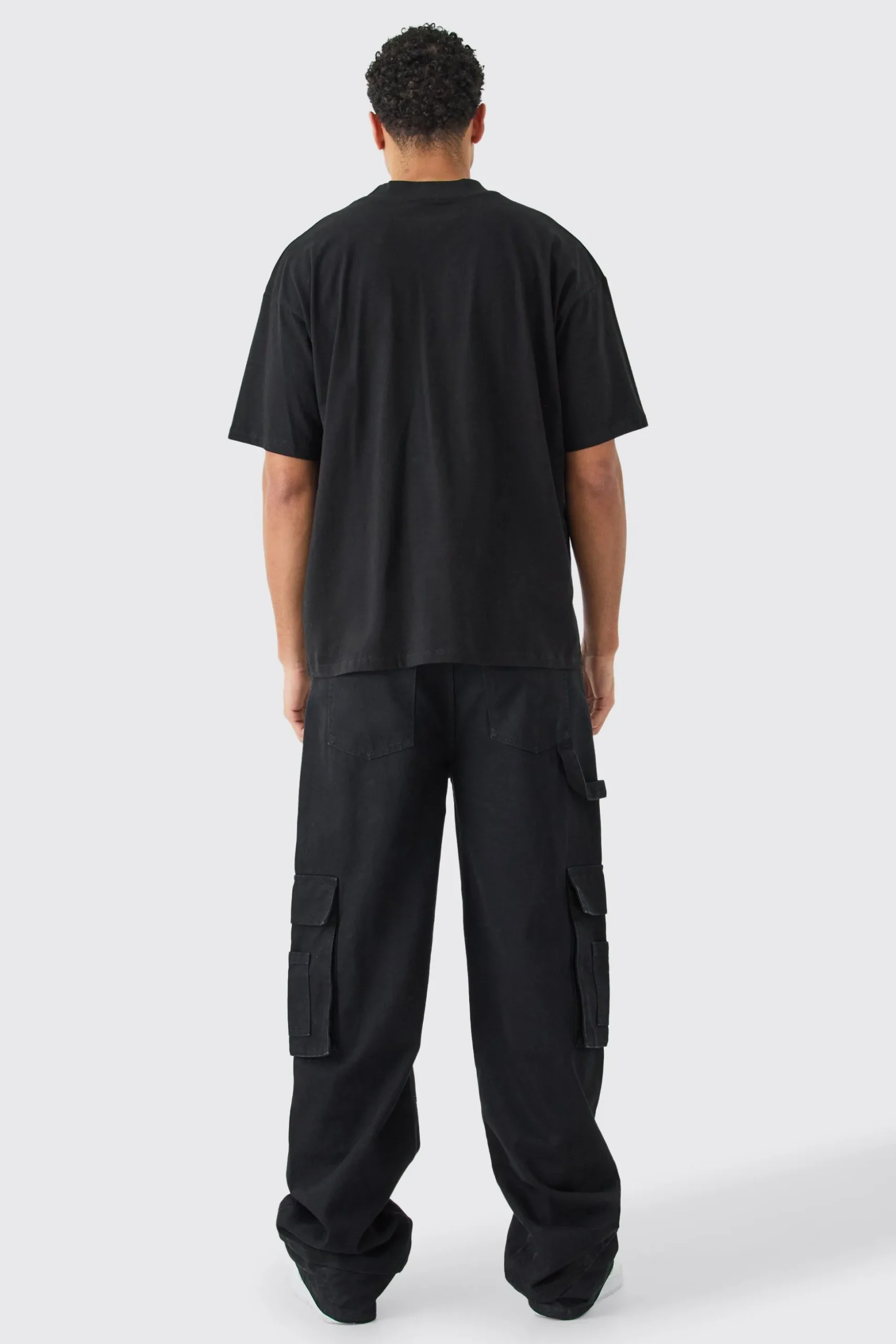 Man Dash Oversized Basic Extended Neck T-shirt | BoohooMAN UK