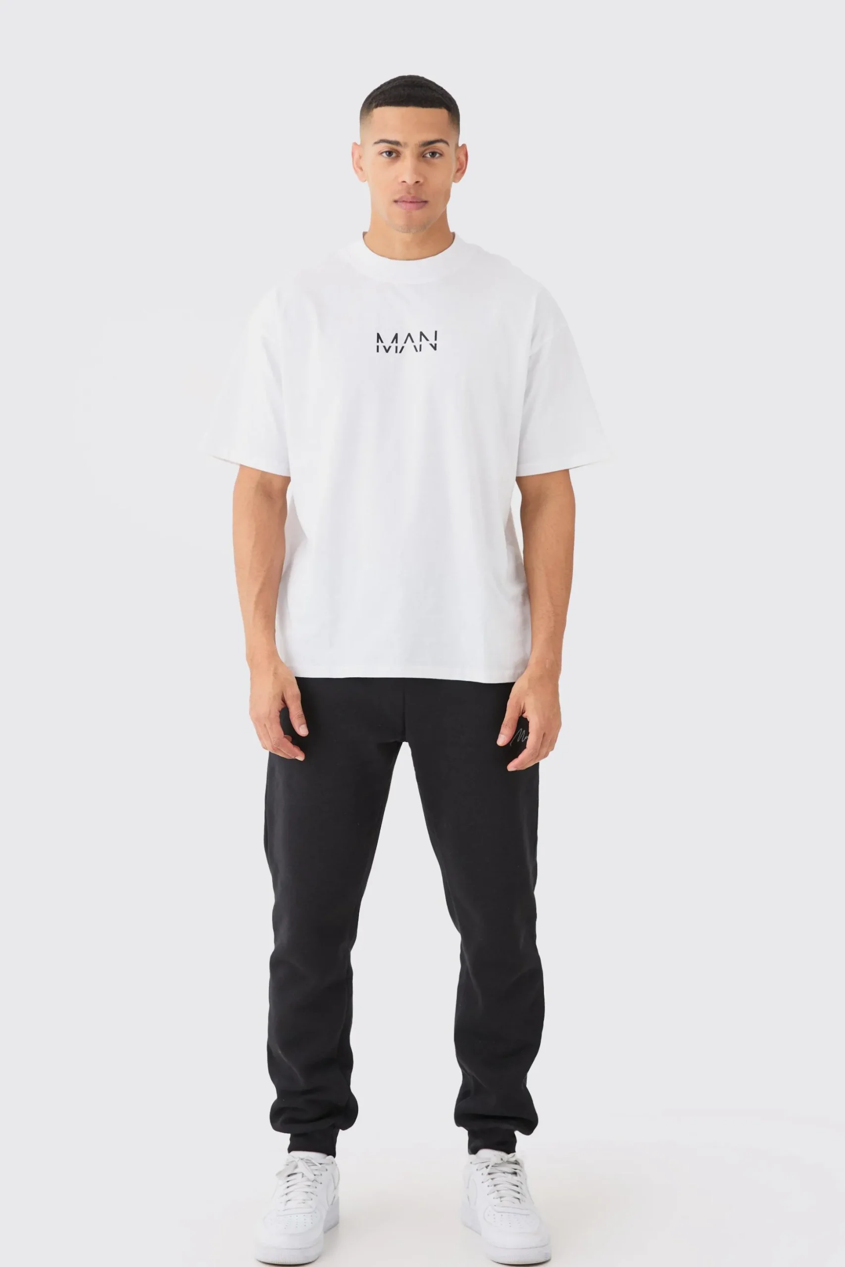 Man Dash Oversized Basic Extended Neck T-shirt | BoohooMAN UK
