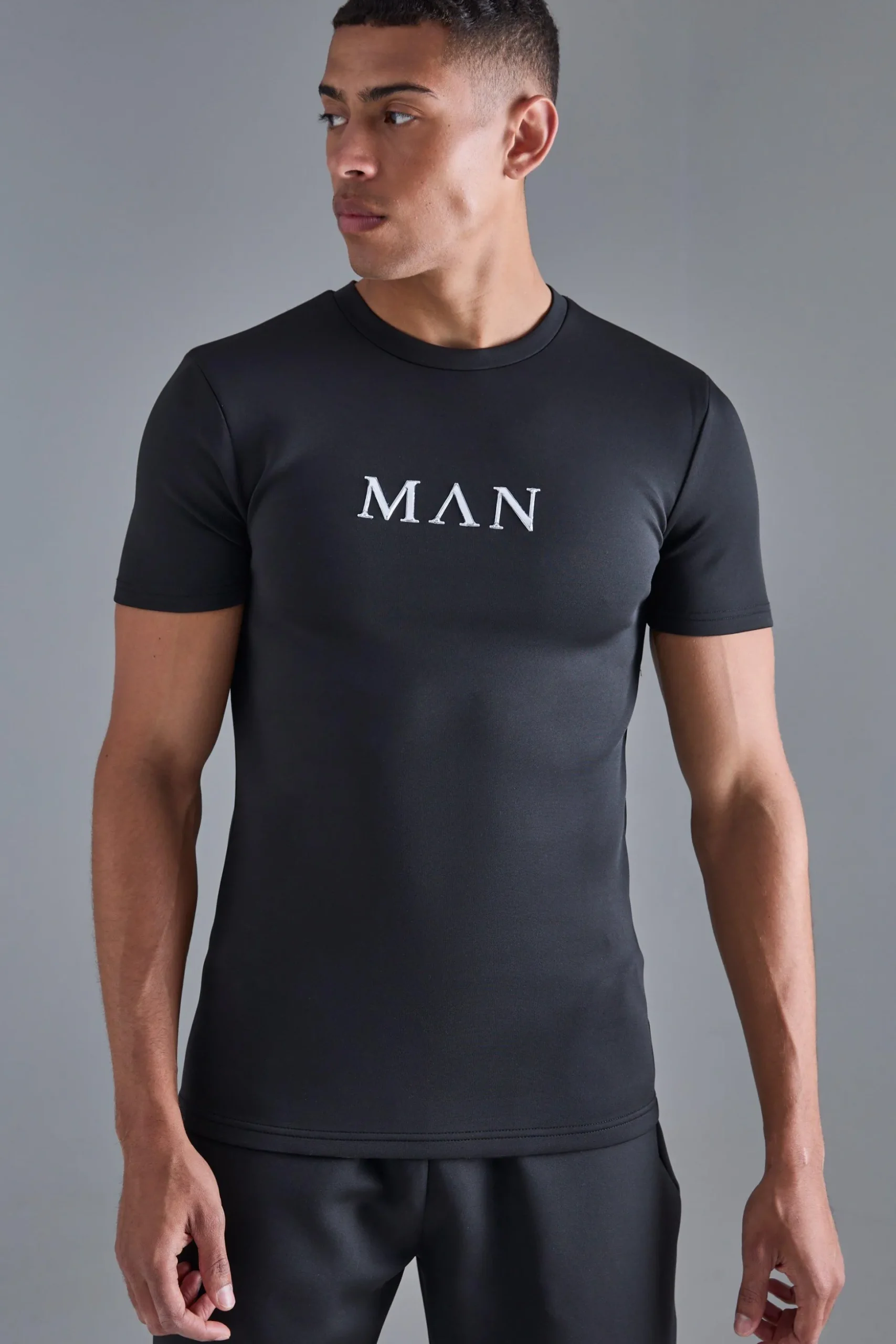 Man Muscle Fit Scuba T-shirt | BoohooMAN UK