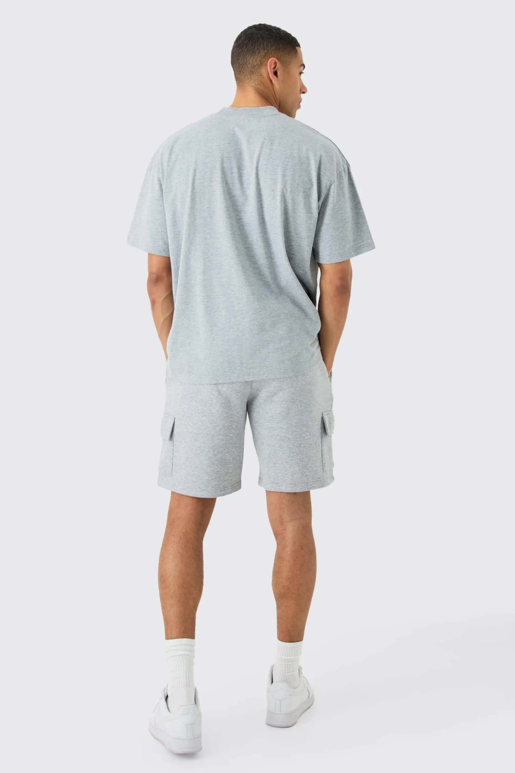 Man Oversized Extended Neck T-shirt And Cargo Short Set | BoohooMAN UK