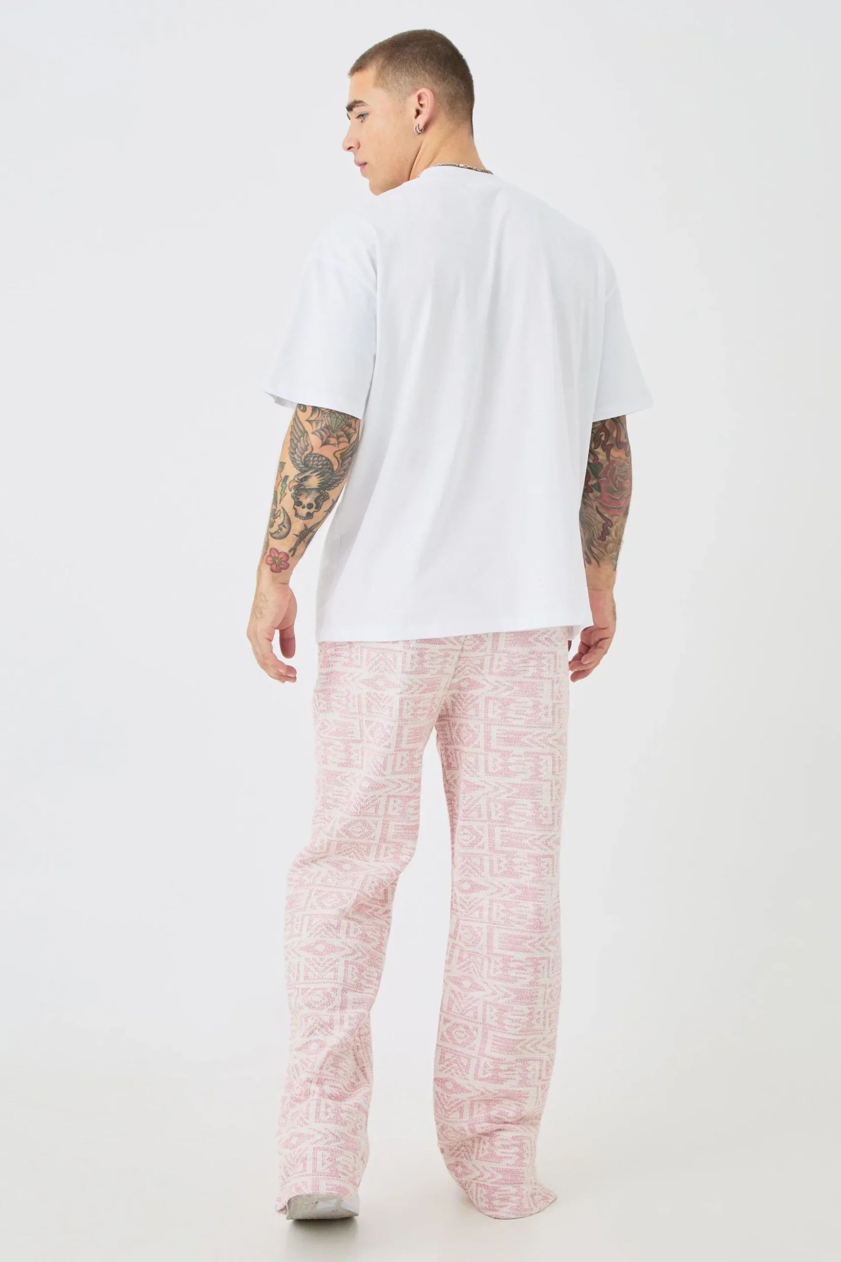 Man Oversized Extended Neck T-shirt & Jacquard Jogger Set | BoohooMAN UK