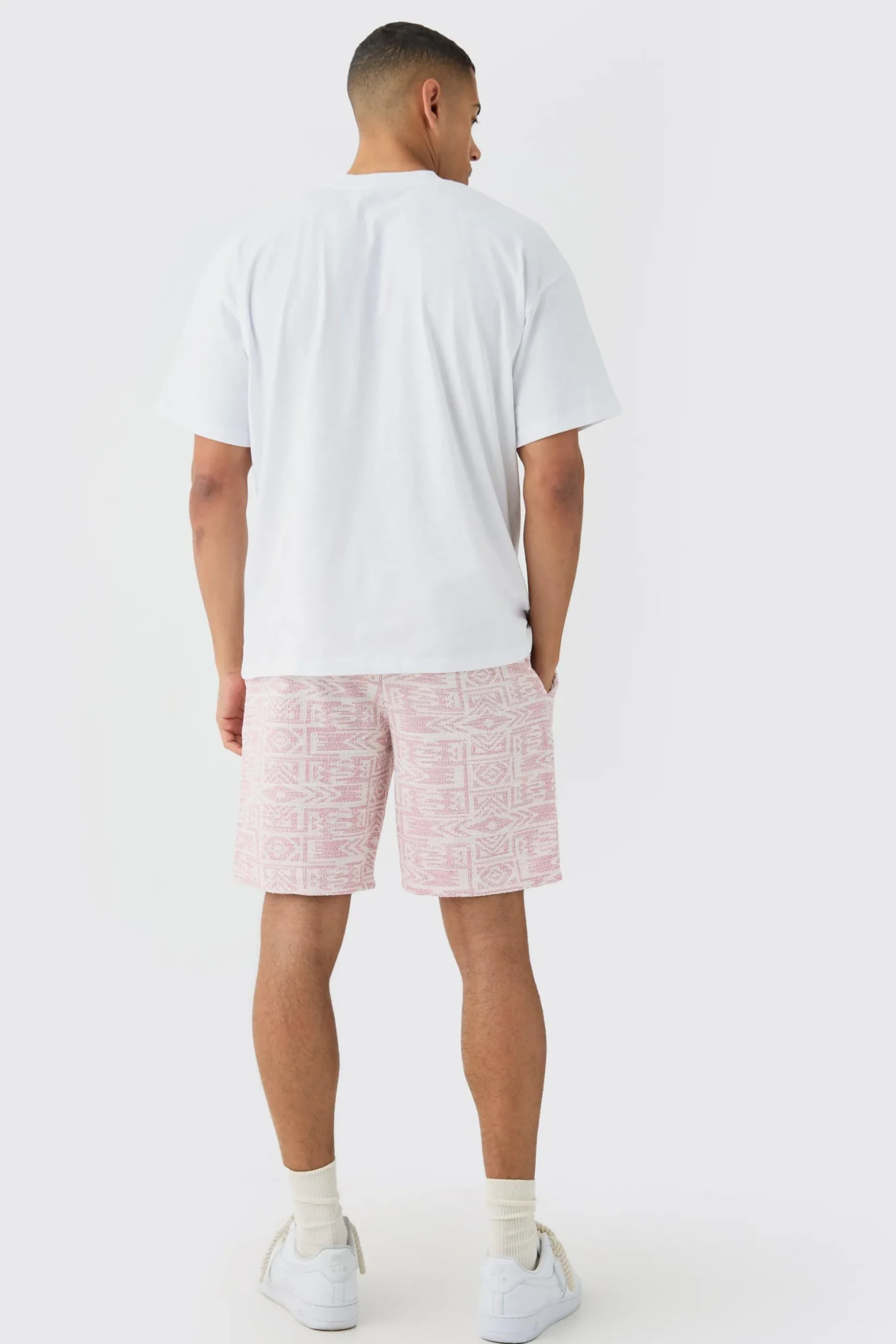 Man Oversized Extended Neck T-shirt And Jacquard Shorts Set | BoohooMAN UK