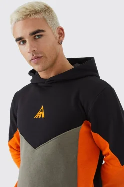 Man Slim Fit Colour Block Hooded Tracksuit | BoohooMAN UK