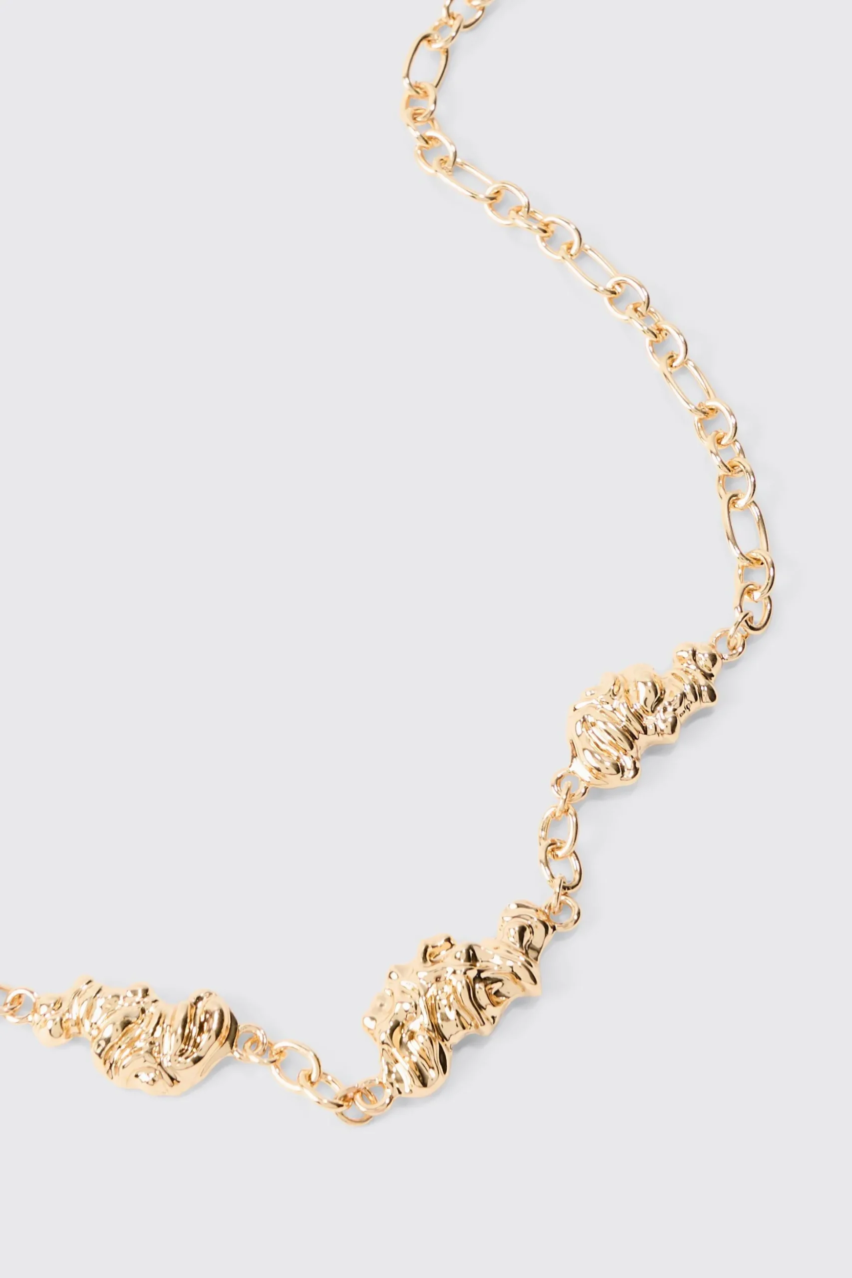 Melted Chain Detial Necklace In Gold | BoohooMAN UK