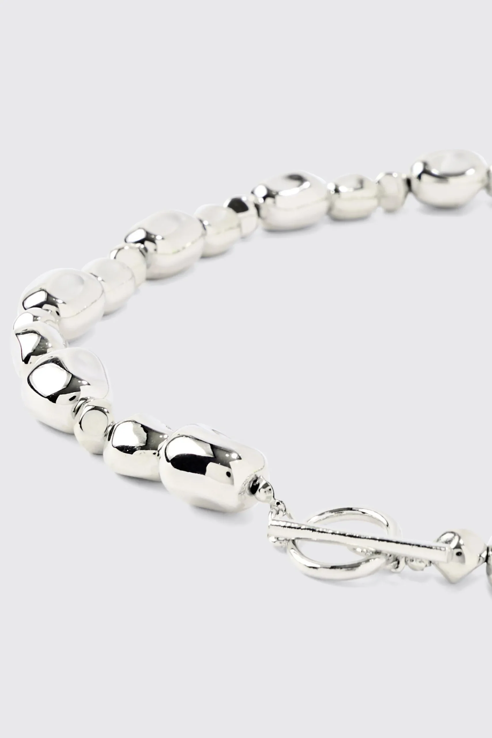 Metallic Pearl Necklace In Charcoal | BoohooMAN UK