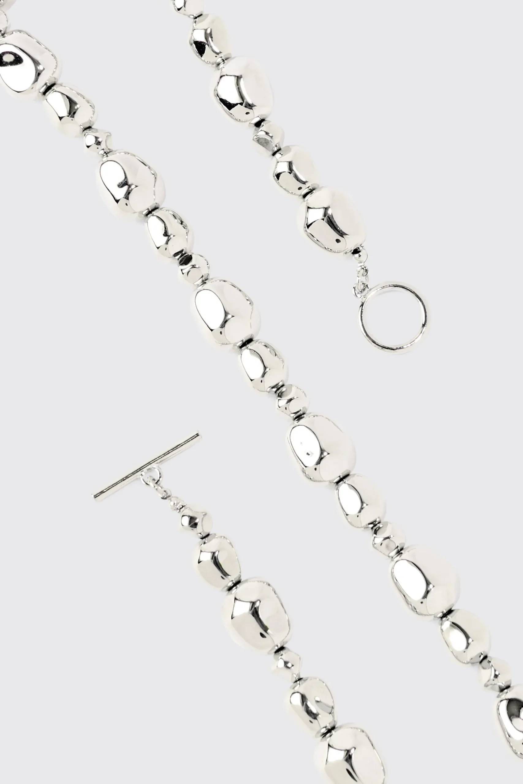 Metallic Pearl Necklace In Charcoal | BoohooMAN UK