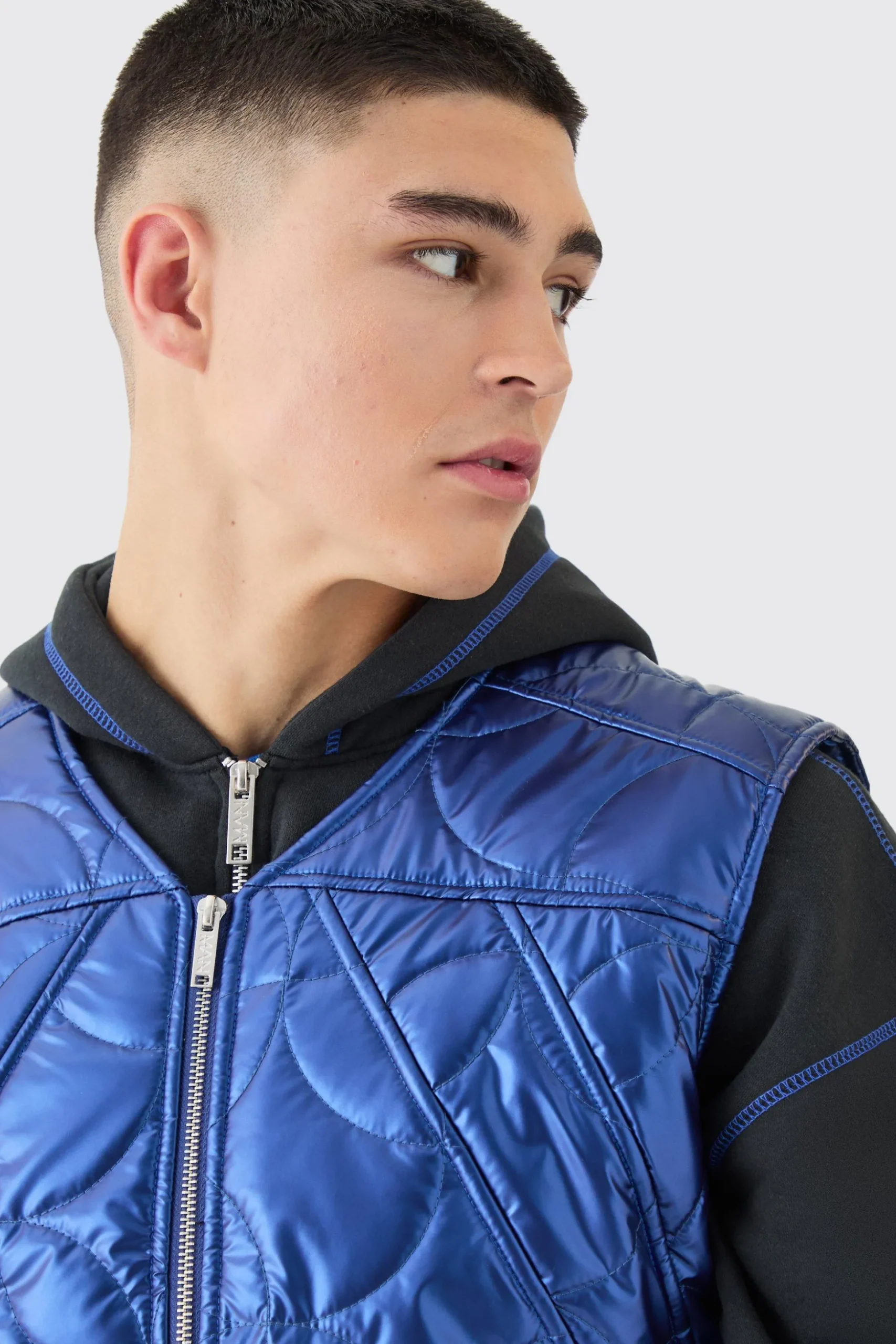 Metallic Quilted Gilet | BoohooMAN UK