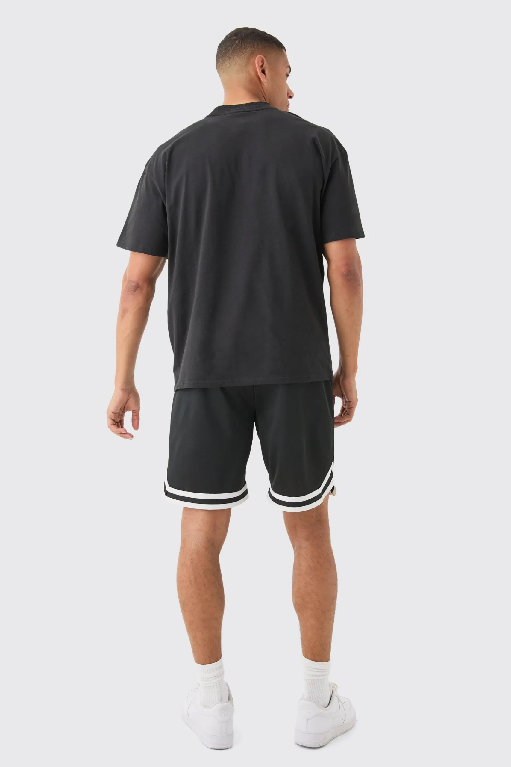 Mid Length Mesh Basketball Short | BoohooMAN UK
