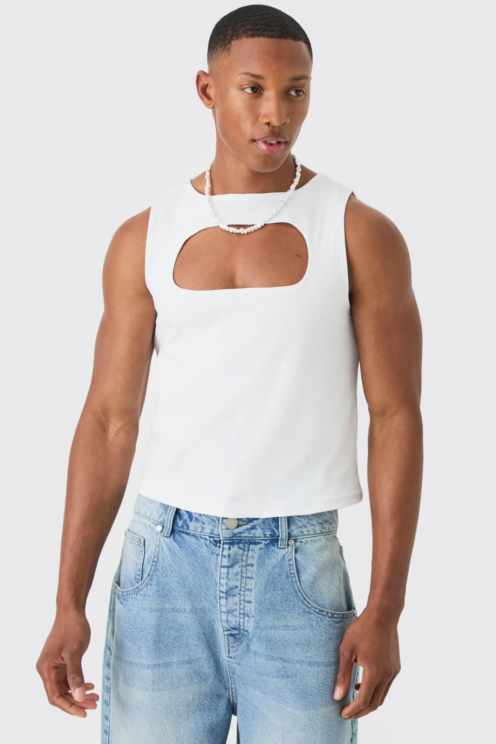 Muscle Fit Cut Out Interlock Vest | BoohooMAN UK