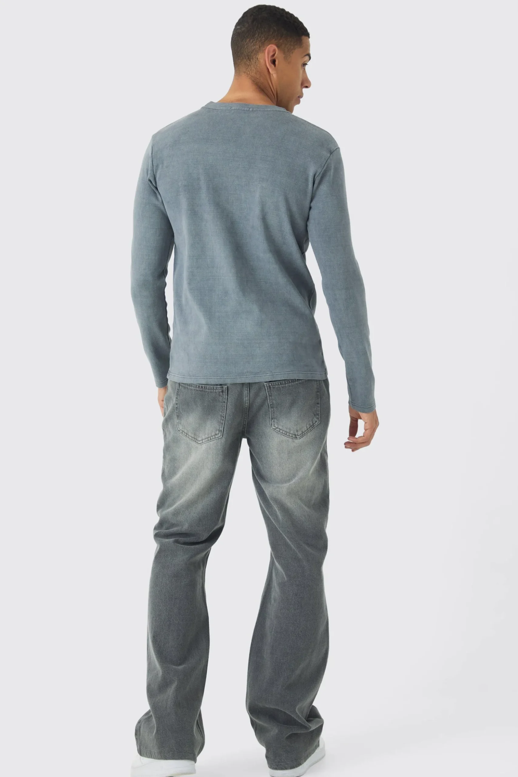 Muscle Fit Long Sleeve Heavyweight Ribbed Washed Jumper | BoohooMAN UK
