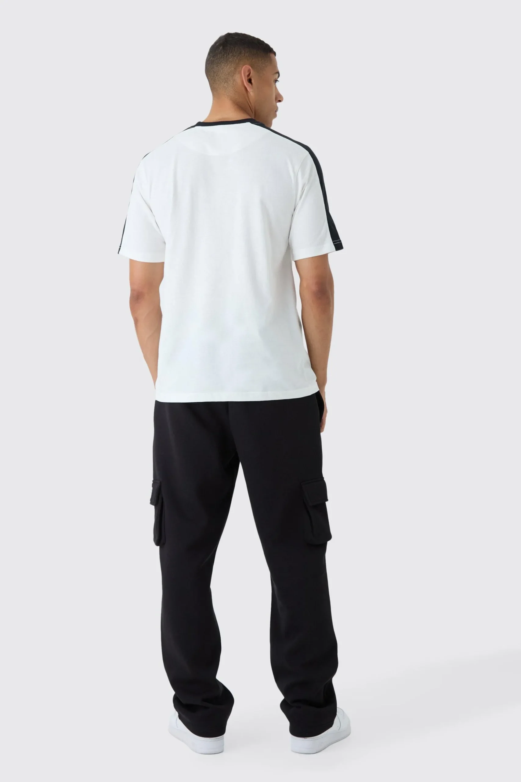 OFCL Colour Block T-shirt | BoohooMAN UK