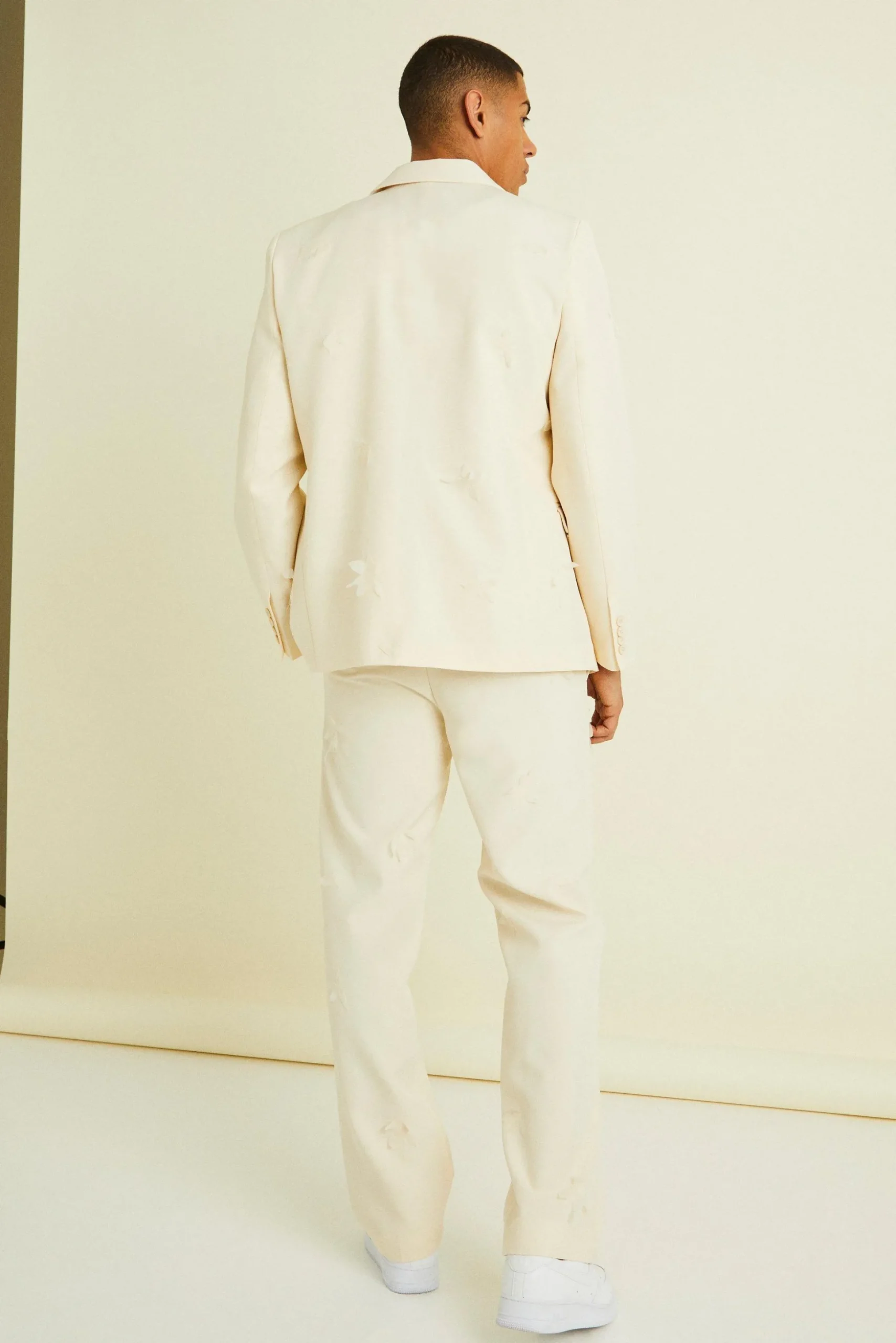 Organza Embroidered Relaxed Suit | BoohooMAN UK