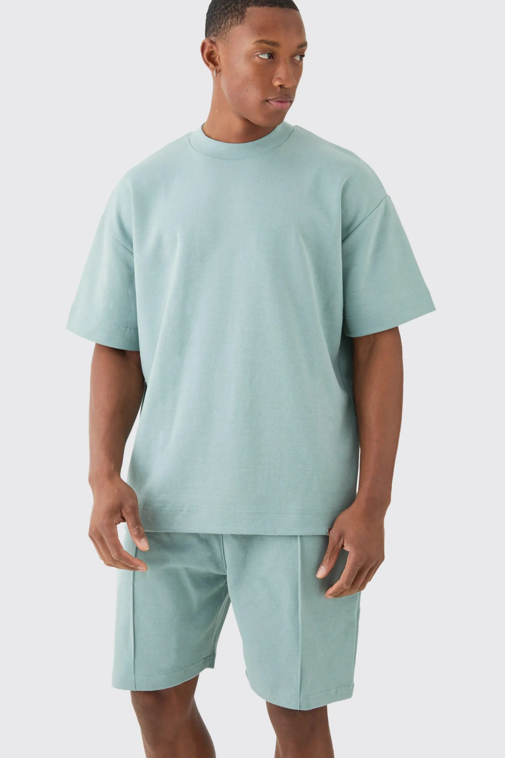 Overisized T-shirt & Short Interlock Set | BoohooMAN UK