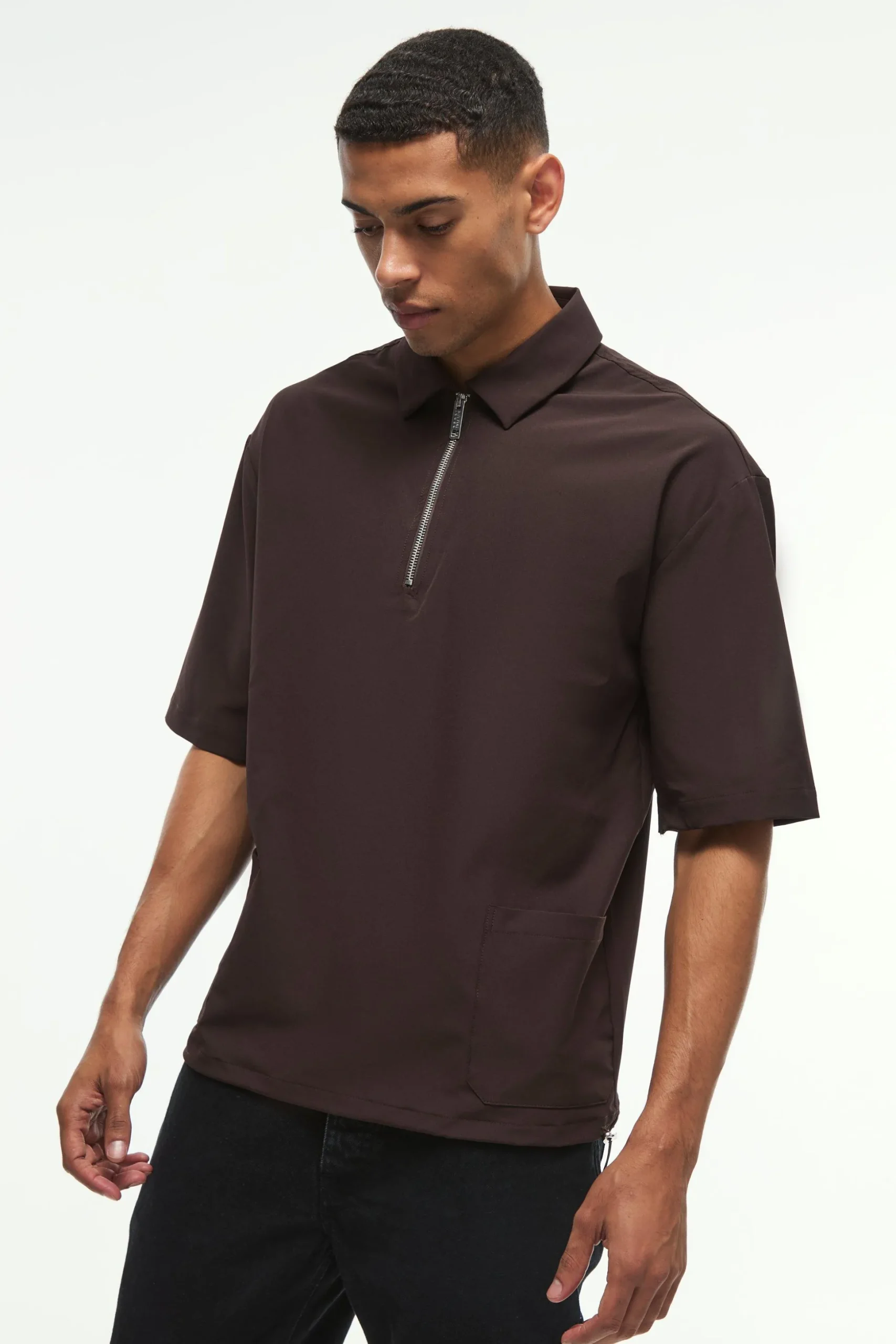 Oversized 1/4 Zip Bungee Hem Shirt | BoohooMAN UK