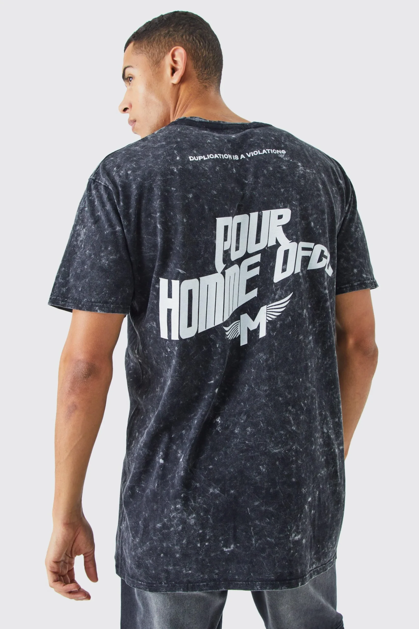 Oversized Acid Wash Graphic T-shirt | BoohooMAN UK