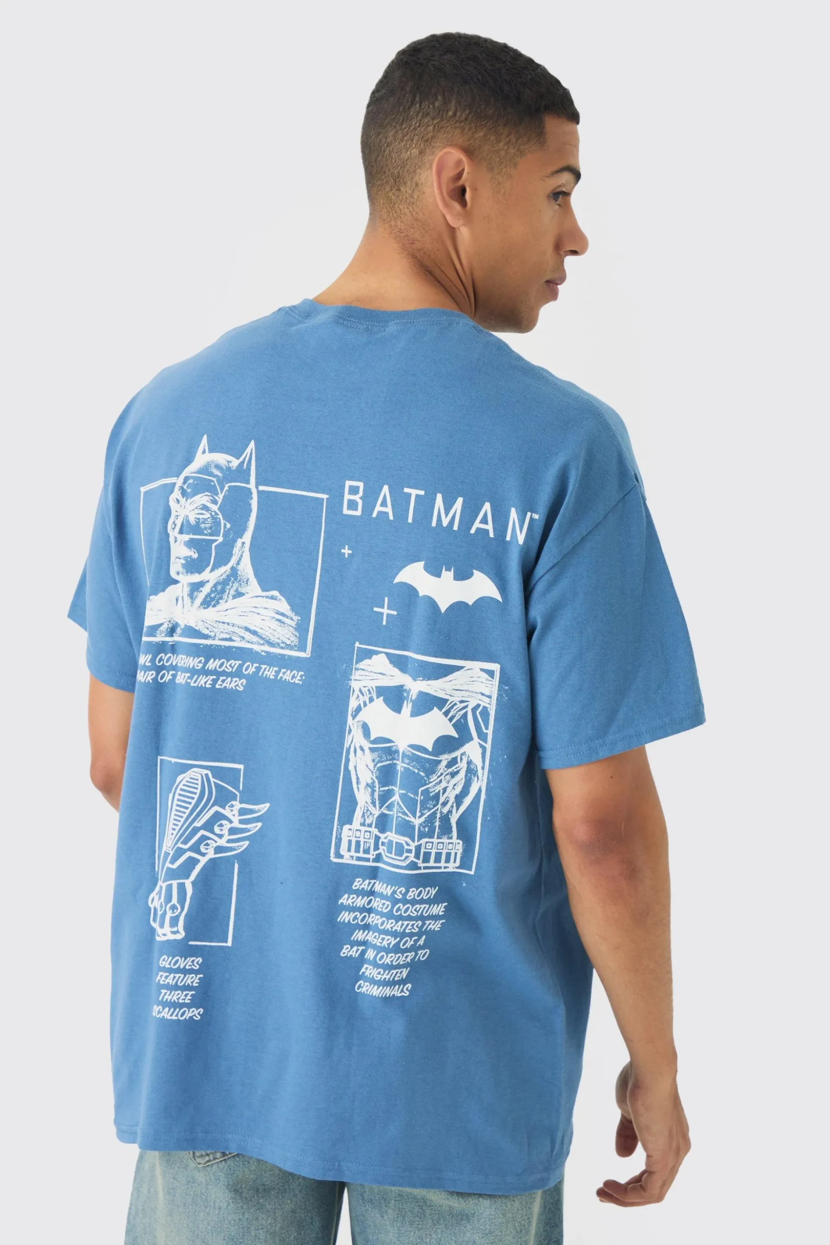 Oversized Batman Wash License Print T-shirt | BoohooMAN UK