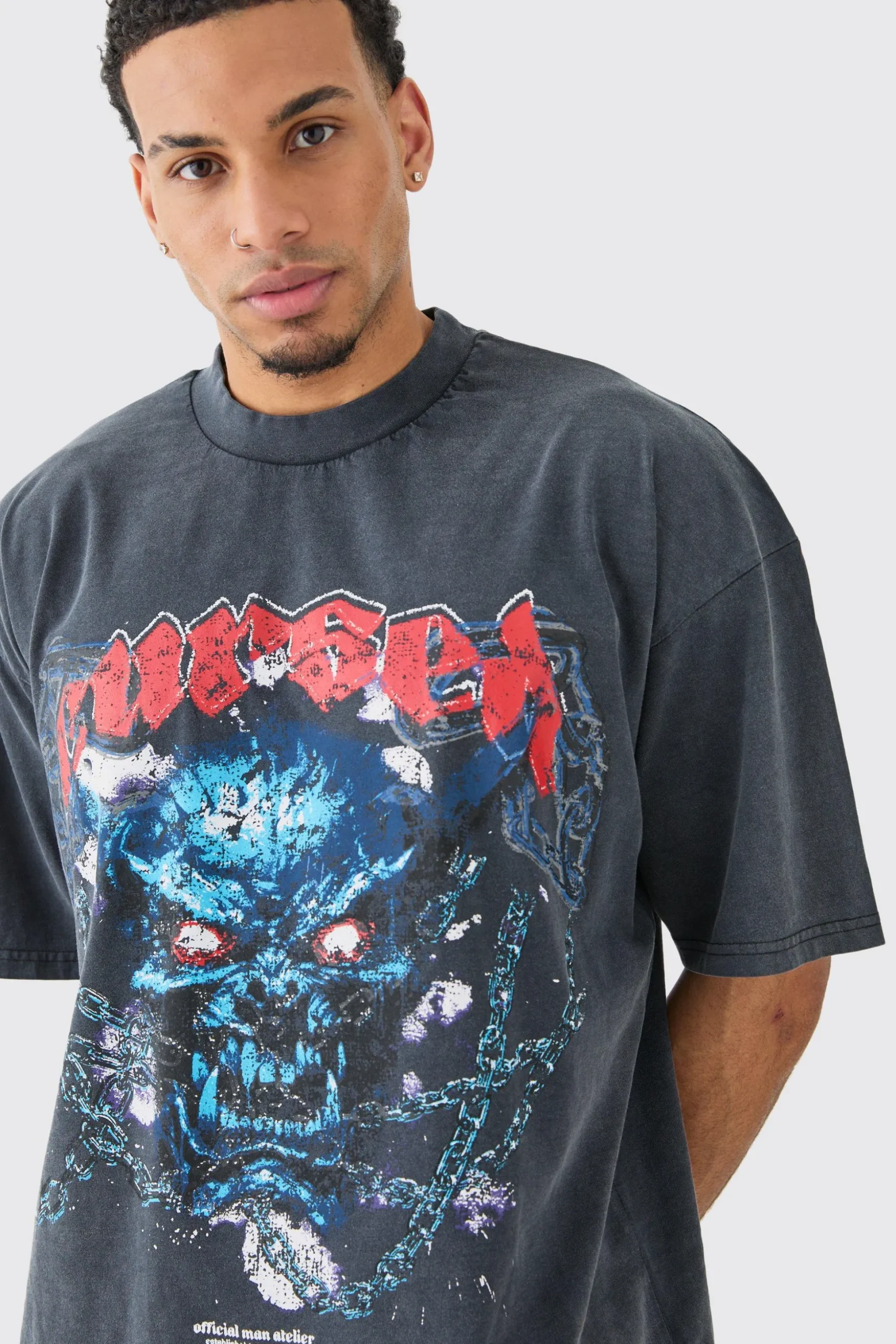 Oversized Boxy Acid Wash Heavyweight T-shirt | BoohooMAN UK
