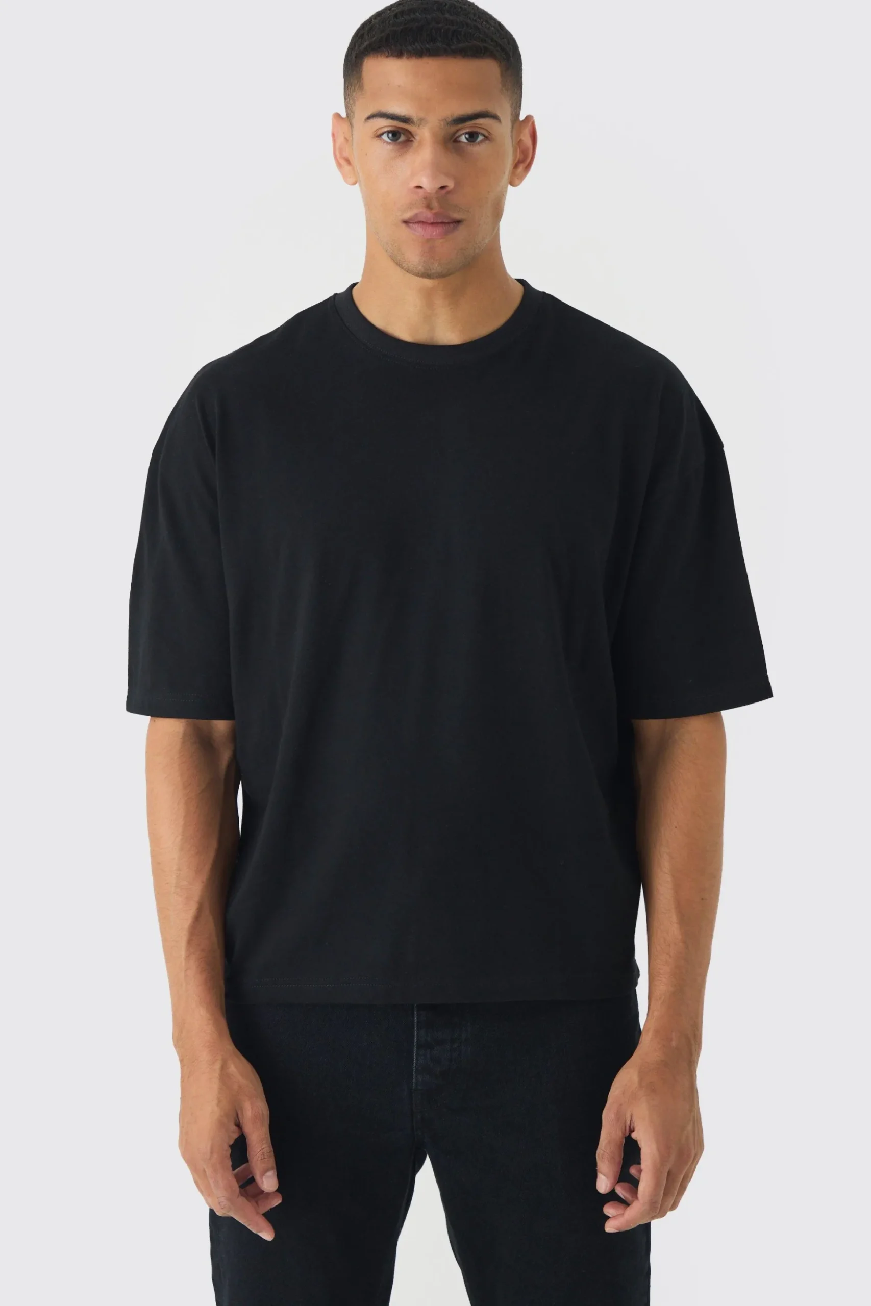 Oversized Boxy Basic T-shirt | BoohooMAN UK