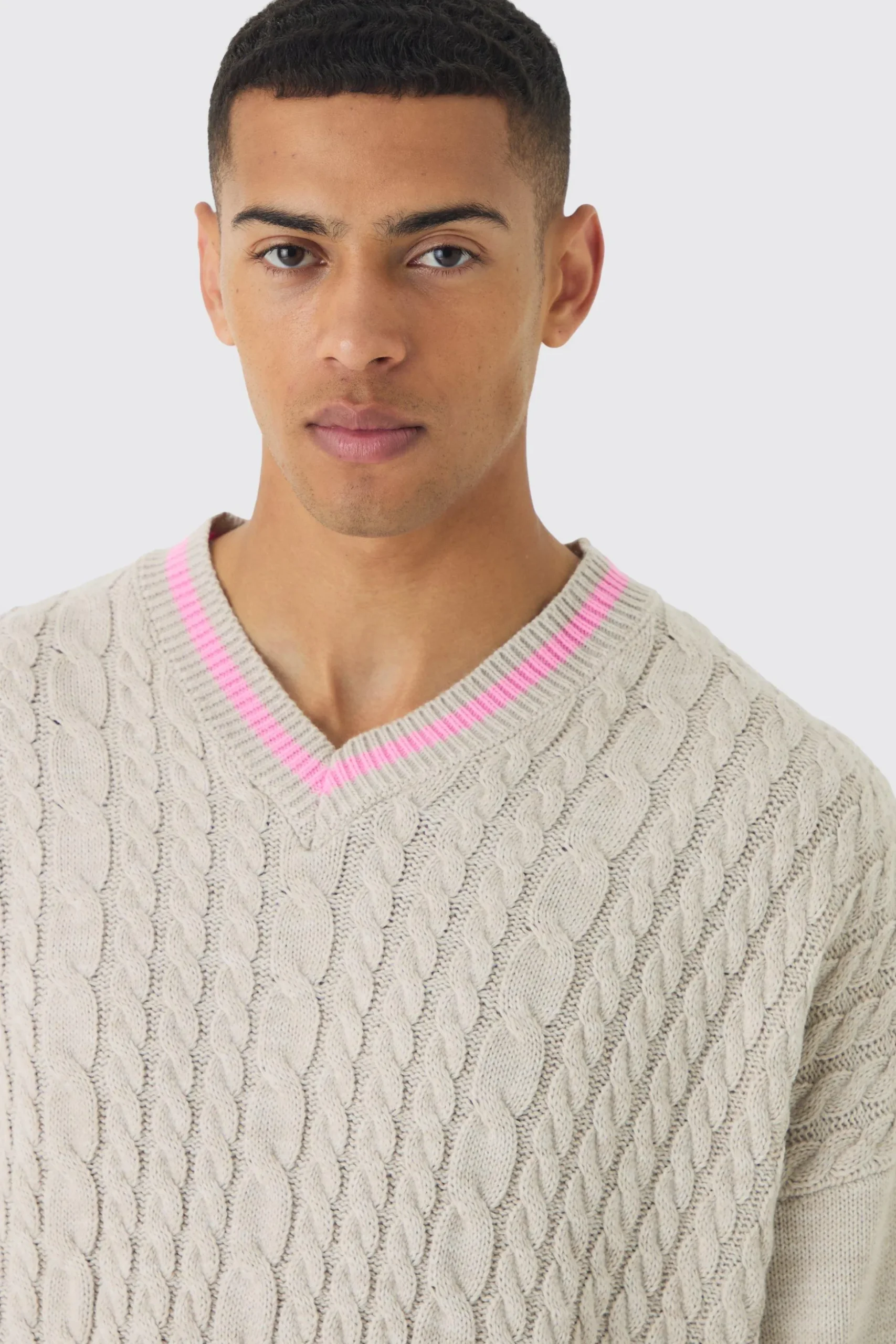 Oversized Boxy Cable Knit V Neck Jumper | BoohooMAN UK