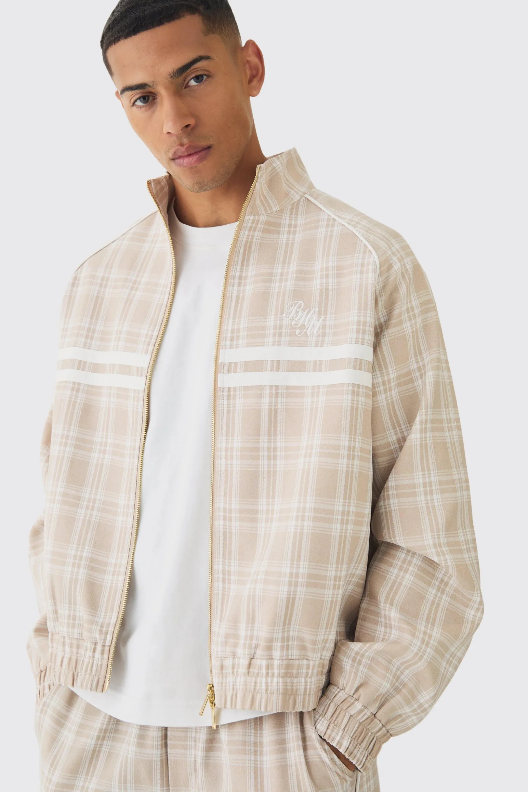 Oversized Boxy Checked Funnel Neck Set | BoohooMAN UK