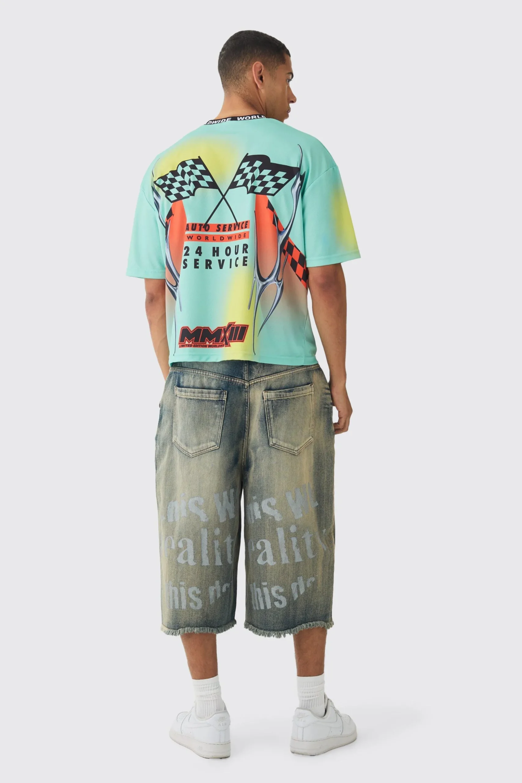 Oversized Boxy Closed Mesh Graffiti Moto Jacquard Neck T-shirt | BoohooMAN UK