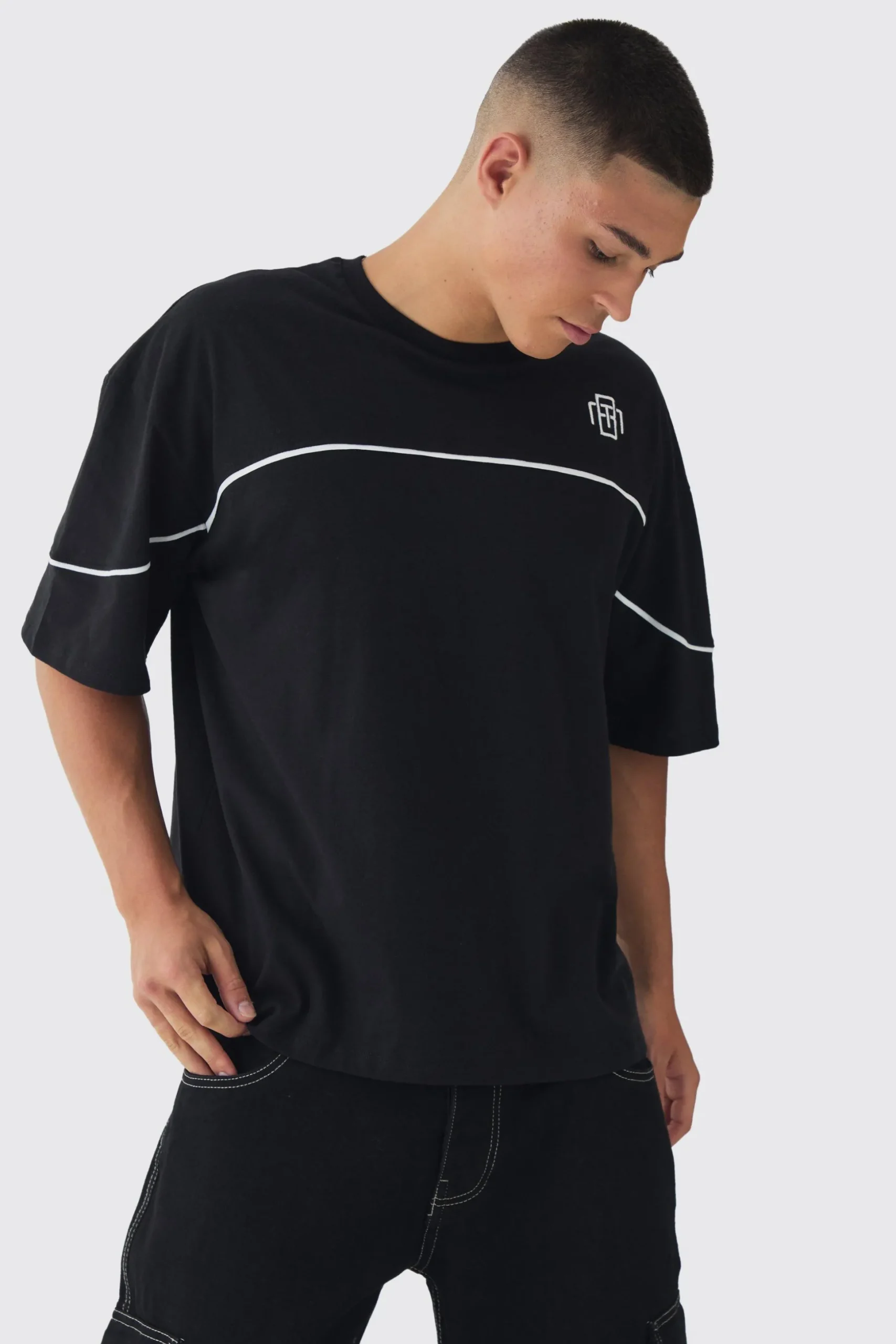 Oversized Boxy Embroidered Piping T-Shirt | BoohooMAN UK