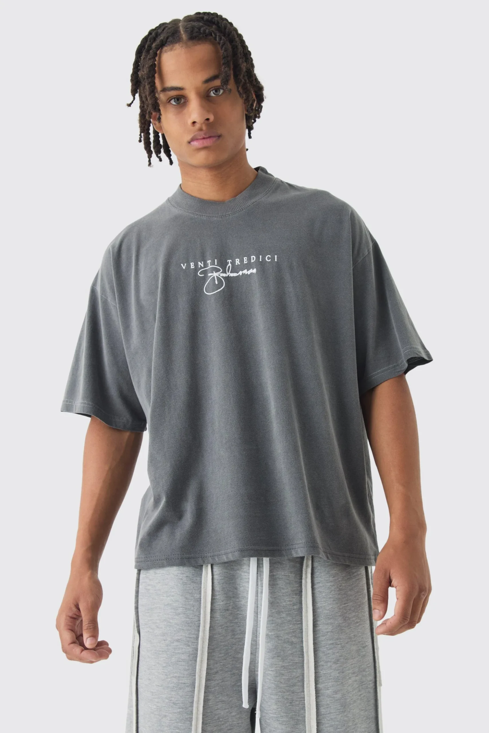 Oversized Boxy Extended Neck Large Scale Wash Dove Back Print T-Shirt | BoohooMAN UK