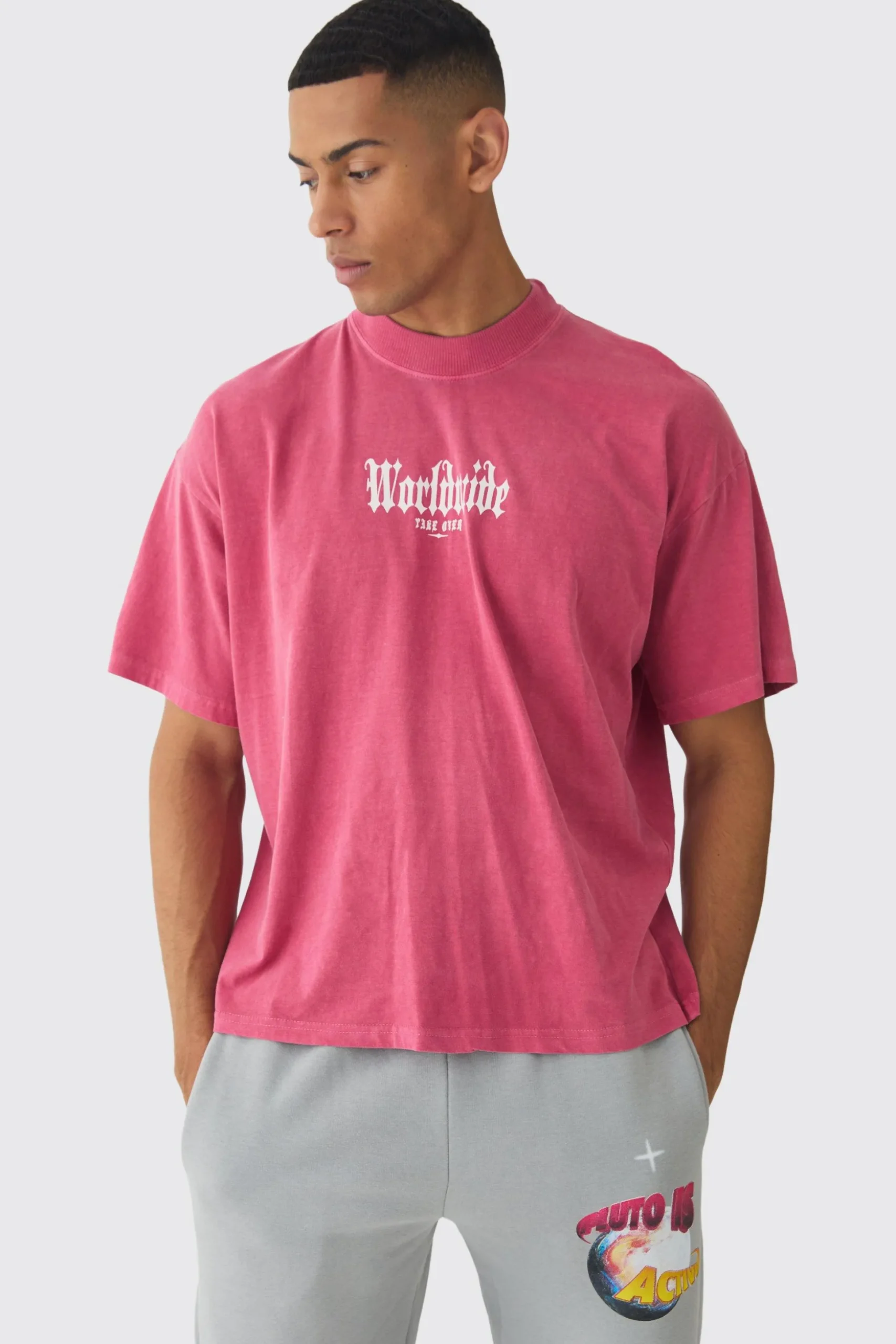 Oversized Boxy Gothic Worldwide Spray Wash T-Shirt | BoohooMAN UK