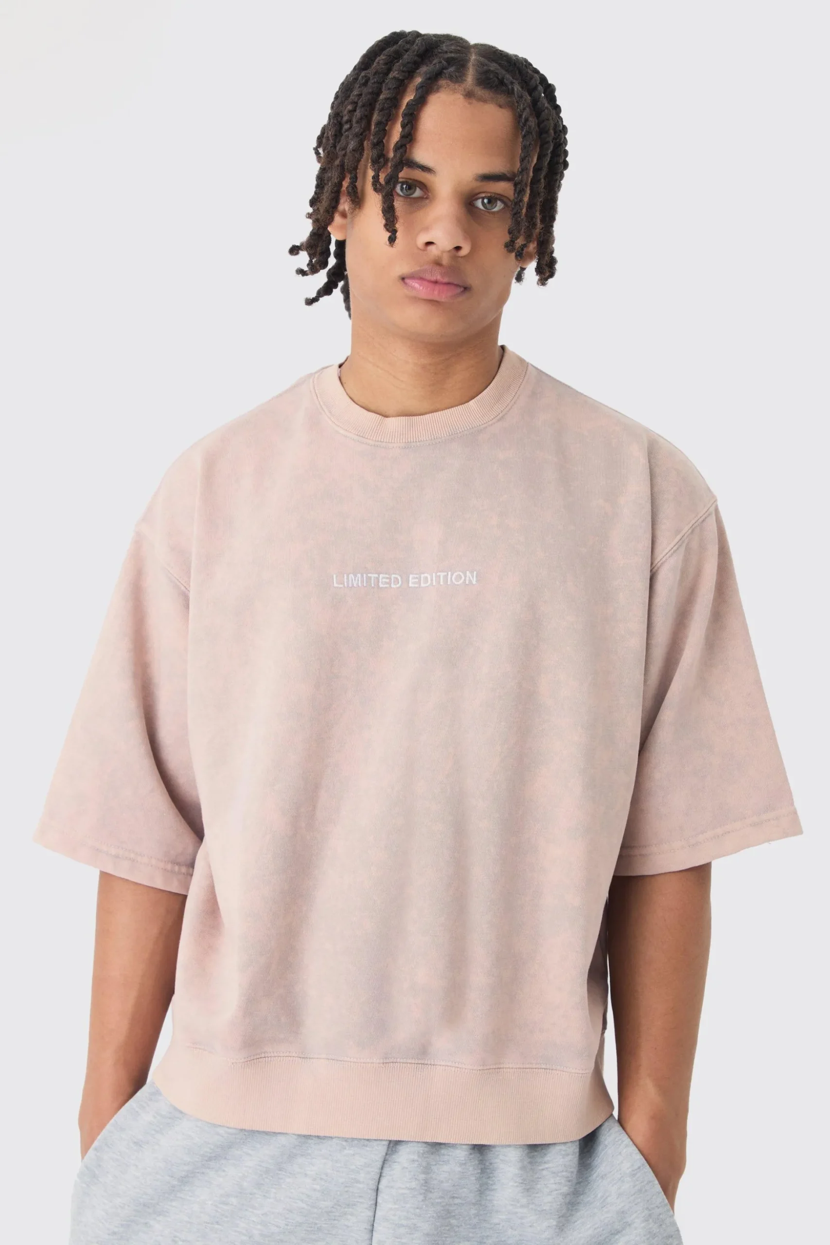 Oversized Boxy Half Sleeve Acid Washed Sweatshirt | BoohooMAN UK