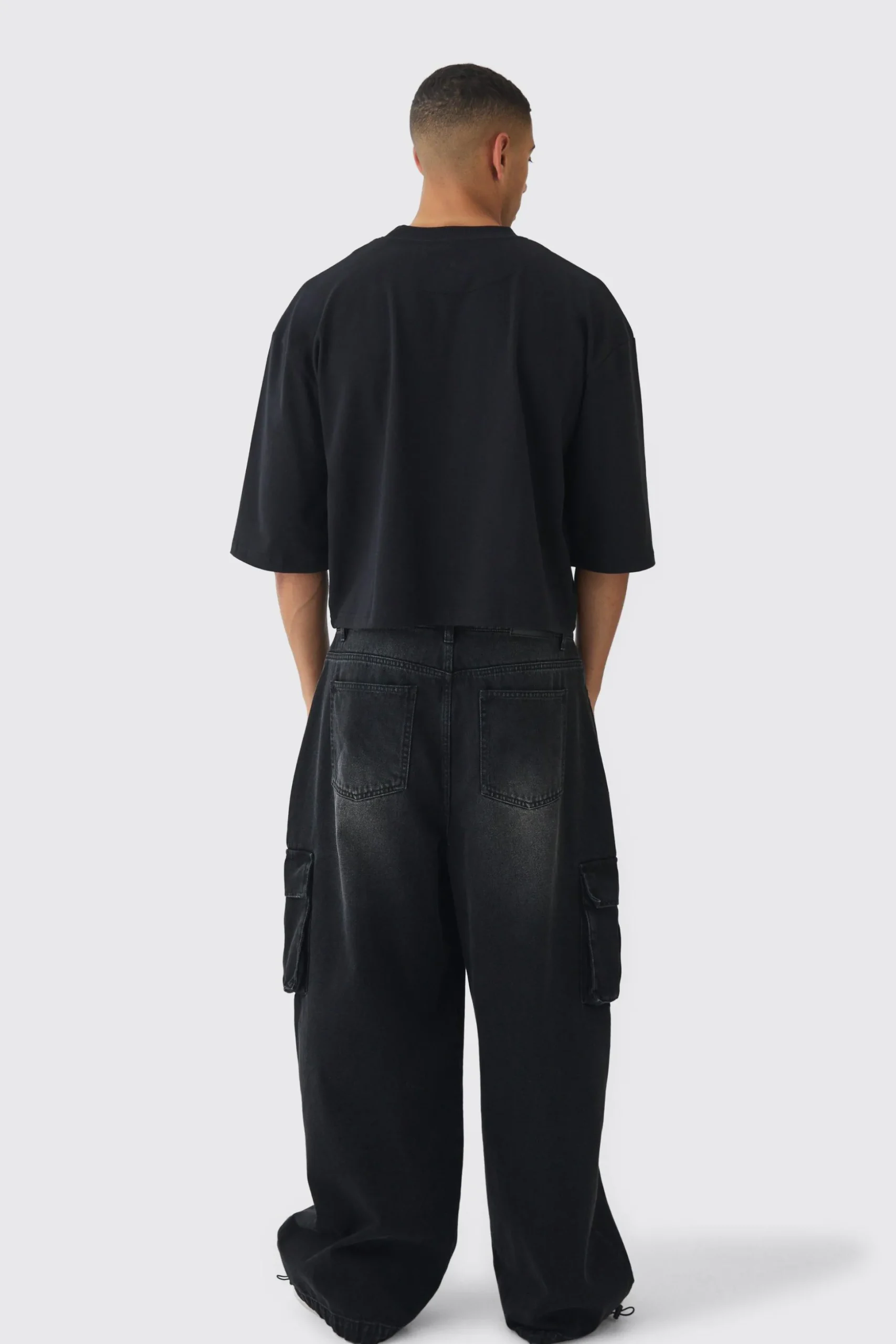 Oversized Boxy Half Sleeve Heavyweight Vintage Wash T-shirt | BoohooMAN UK