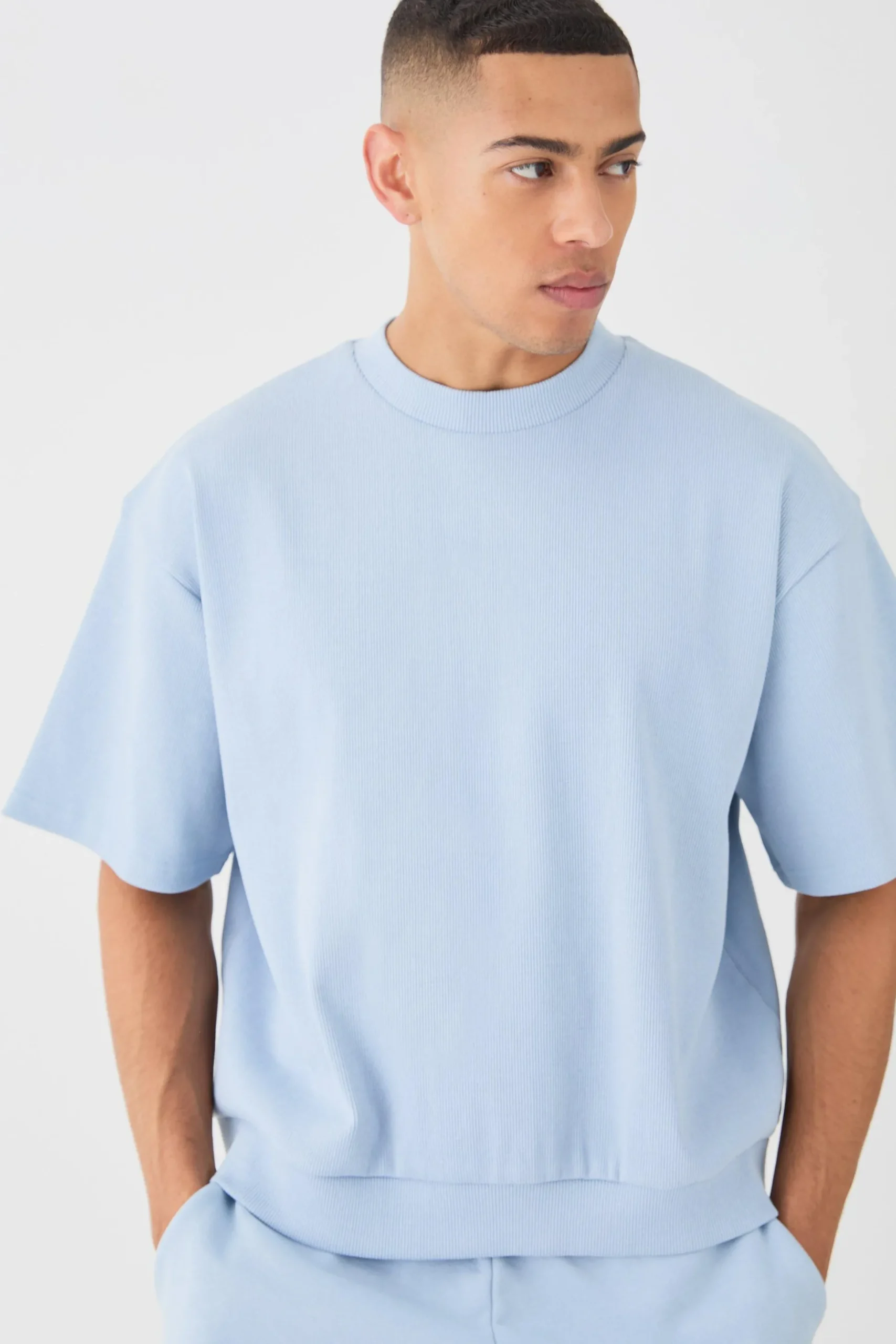 Oversized Boxy Heavyweight Ribbed Short Sleeve Sweatshirt | BoohooMAN UK