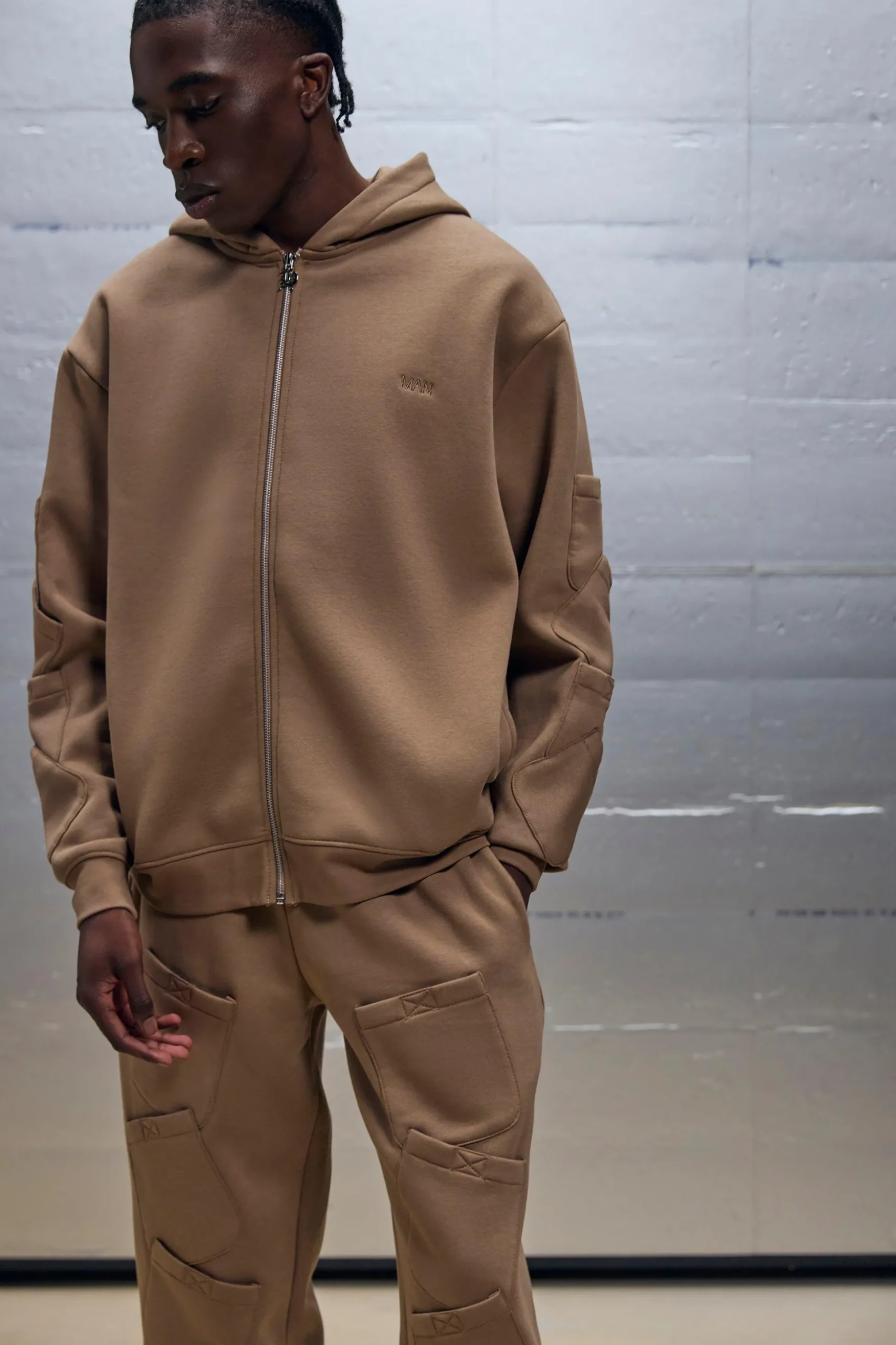 Oversized Boxy Zip Through Pocket Detail Hooded Tracksuit | BoohooMAN UK