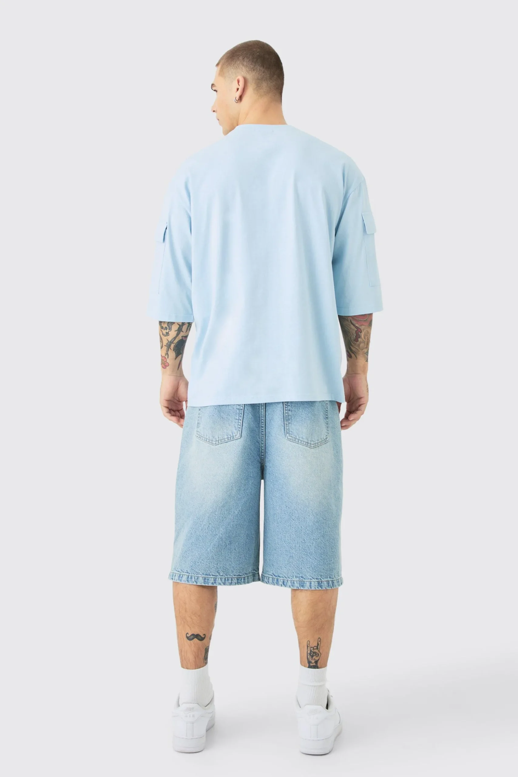 Oversized Cargo Pocket Half Sleeve T-shirt | BoohooMAN UK