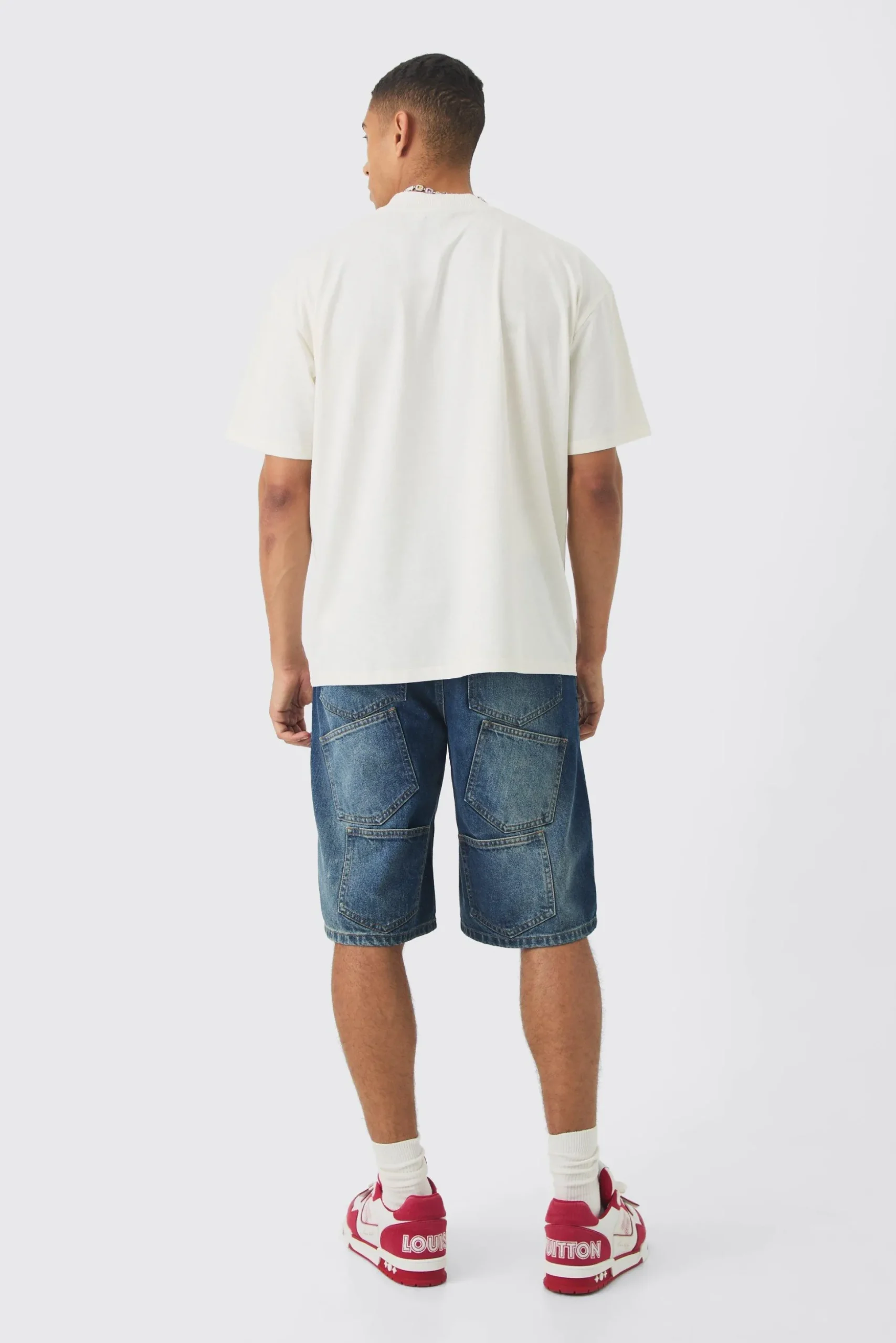 Oversized Casino Graphic T-shirt | BoohooMAN UK