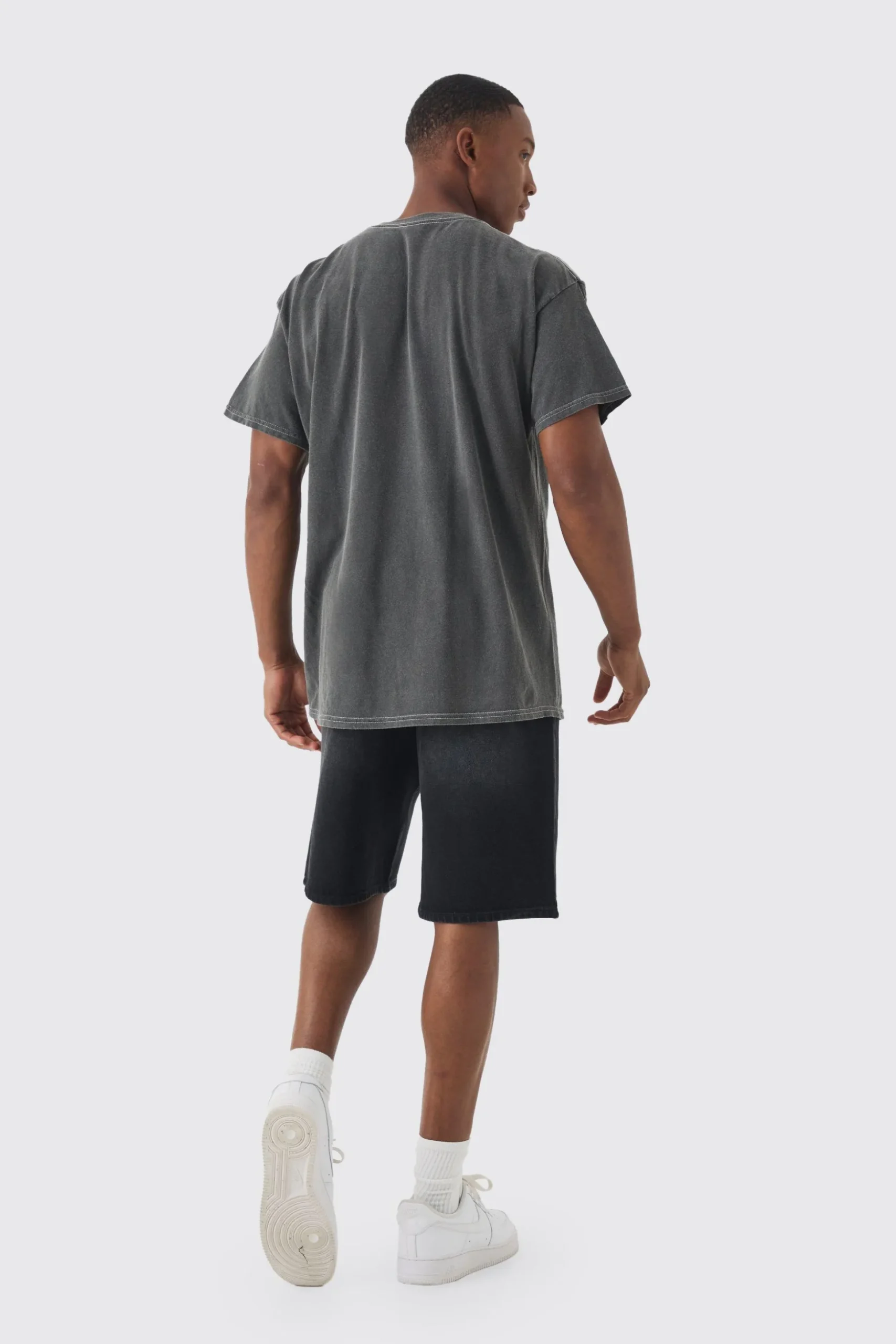Oversized Disney Bolt License Print T-shirt | BoohooMAN UK