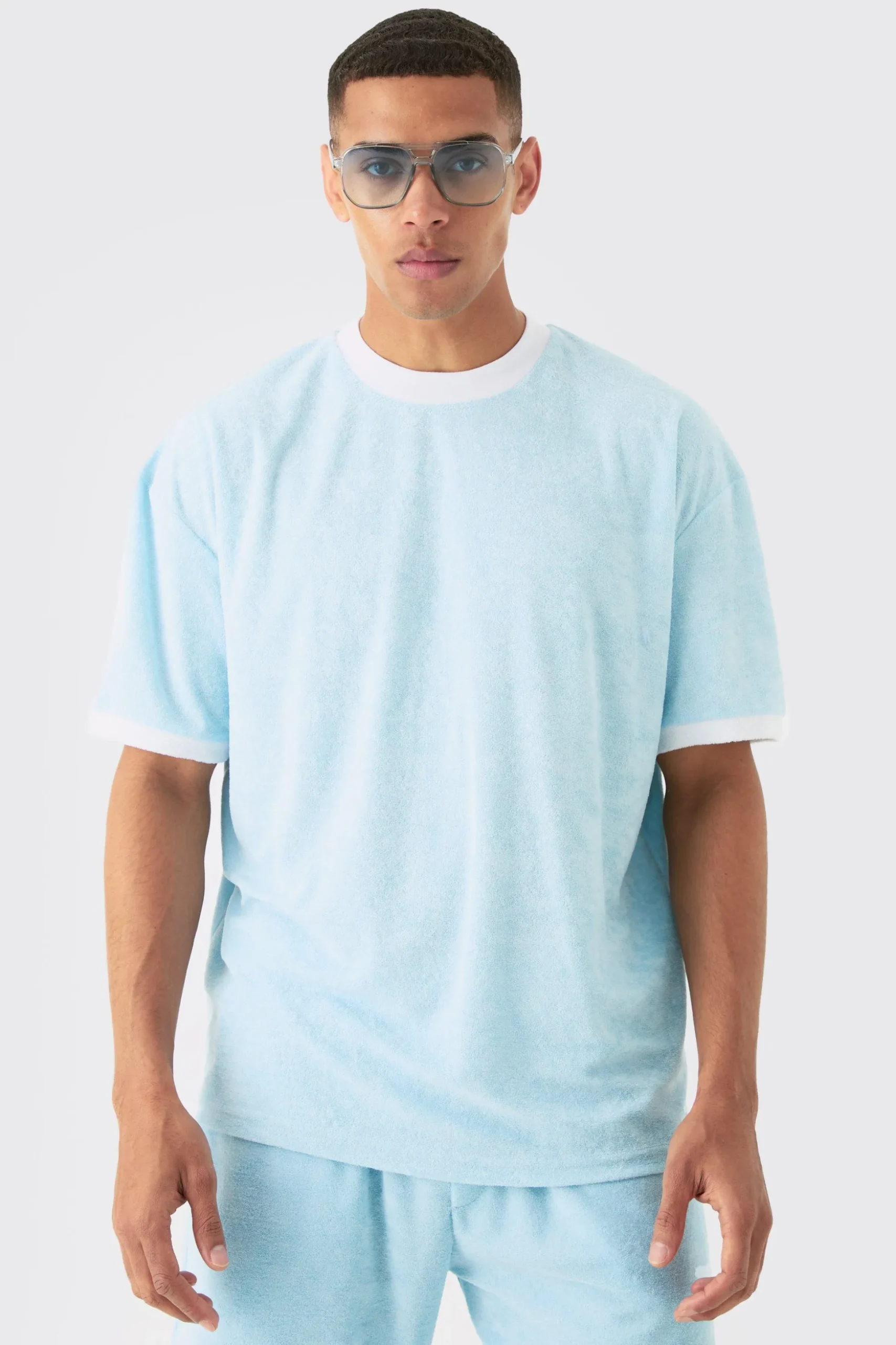 Oversized Extended Neck Contrast Towelling T-shirt | BoohooMAN UK