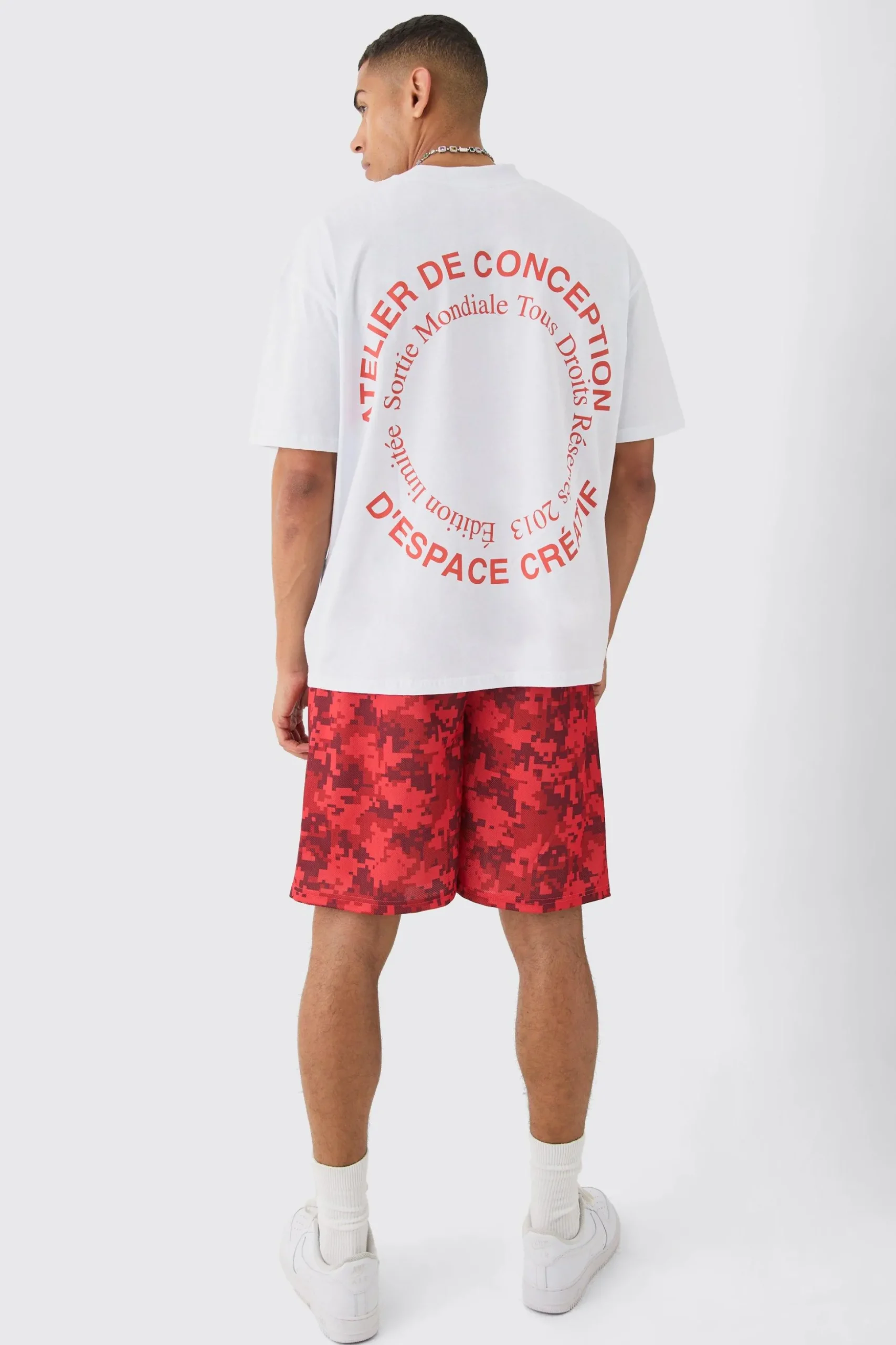 Oversized Extended Neck Circle T-shirt And Mesh Shorts Set | BoohooMAN UK