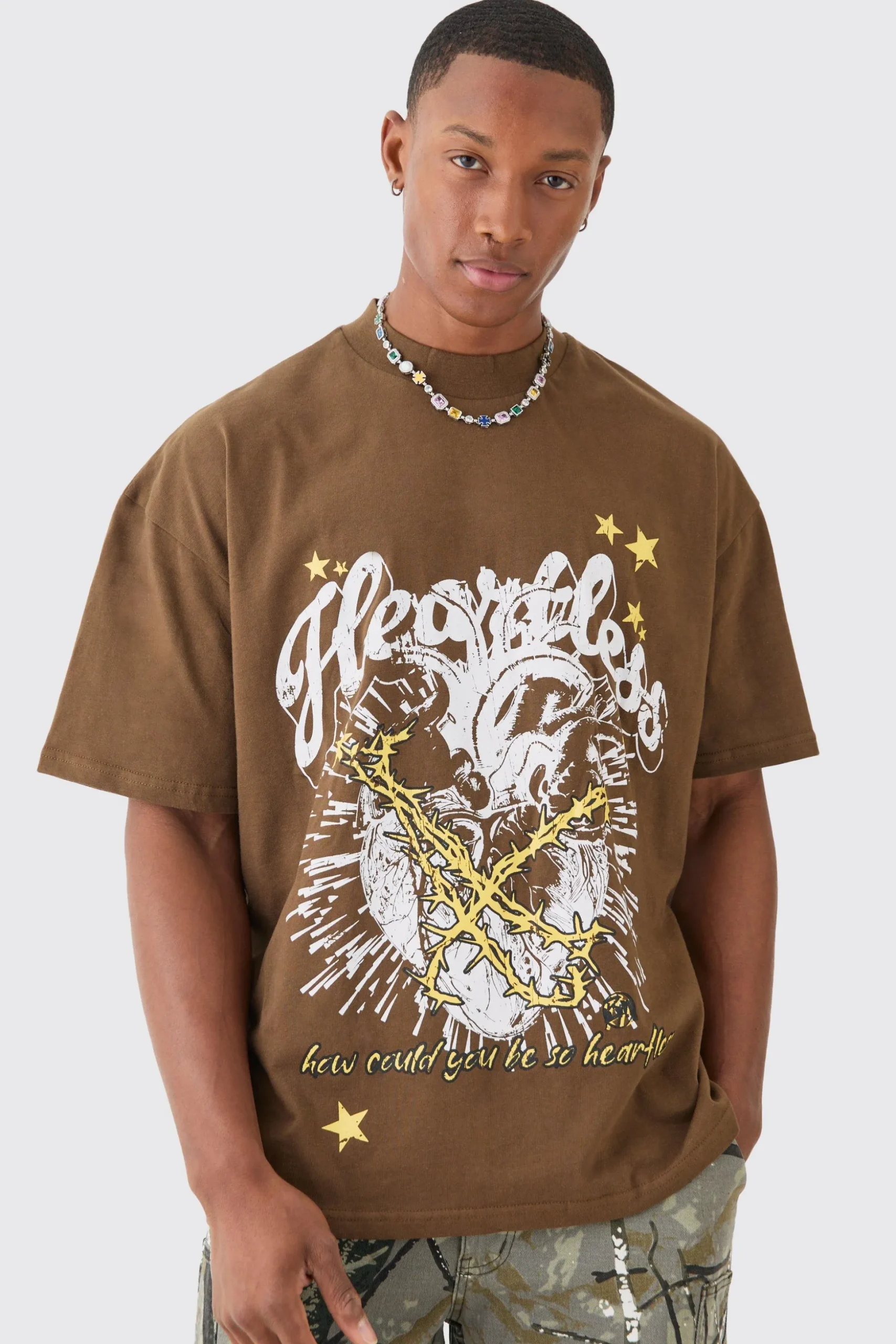 Oversized Extended Neck Graphic Heavy T-shirt | BoohooMAN UK