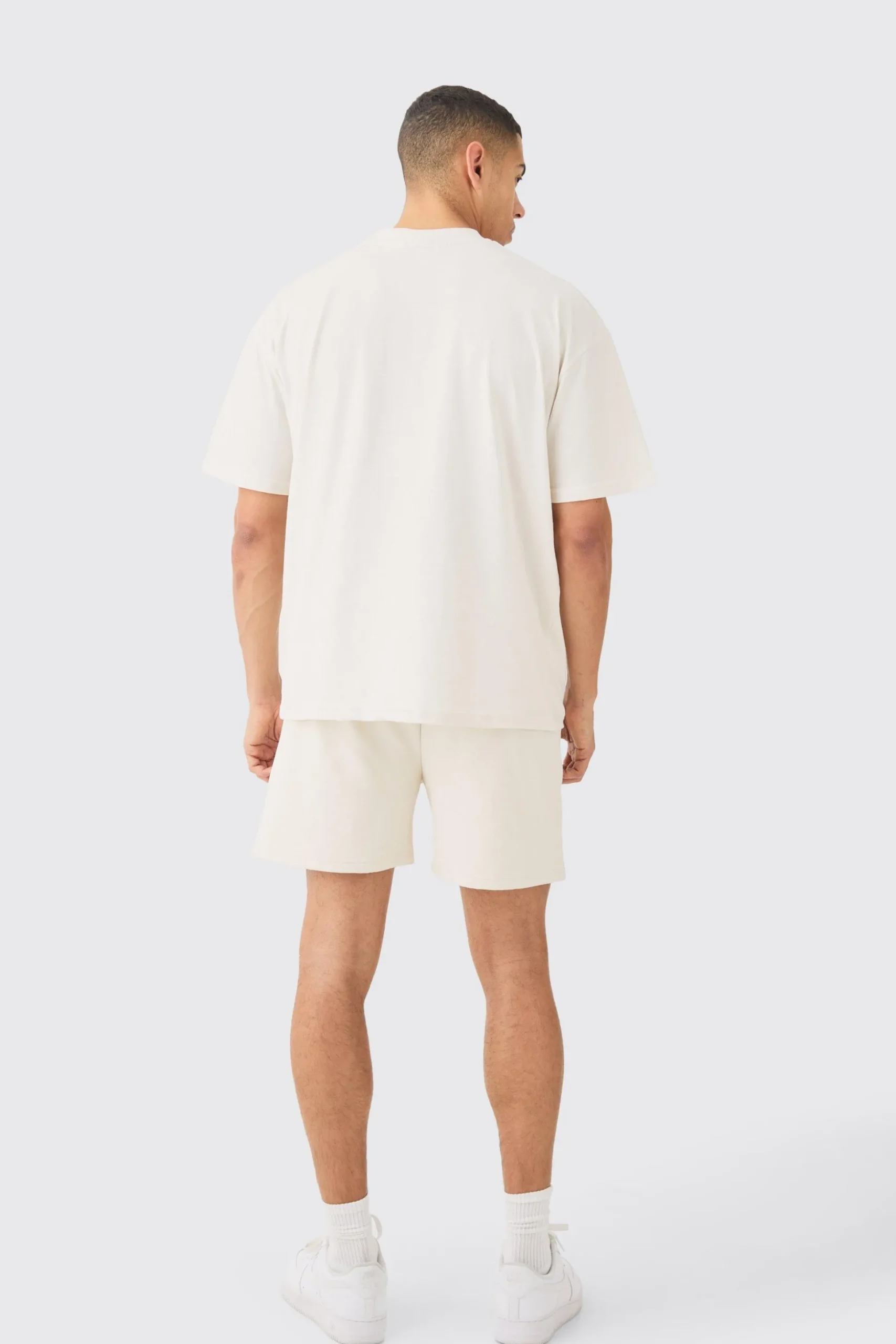 Oversized Extended Neck Heavyweight T-shirt & Shorts Set | BoohooMAN UK