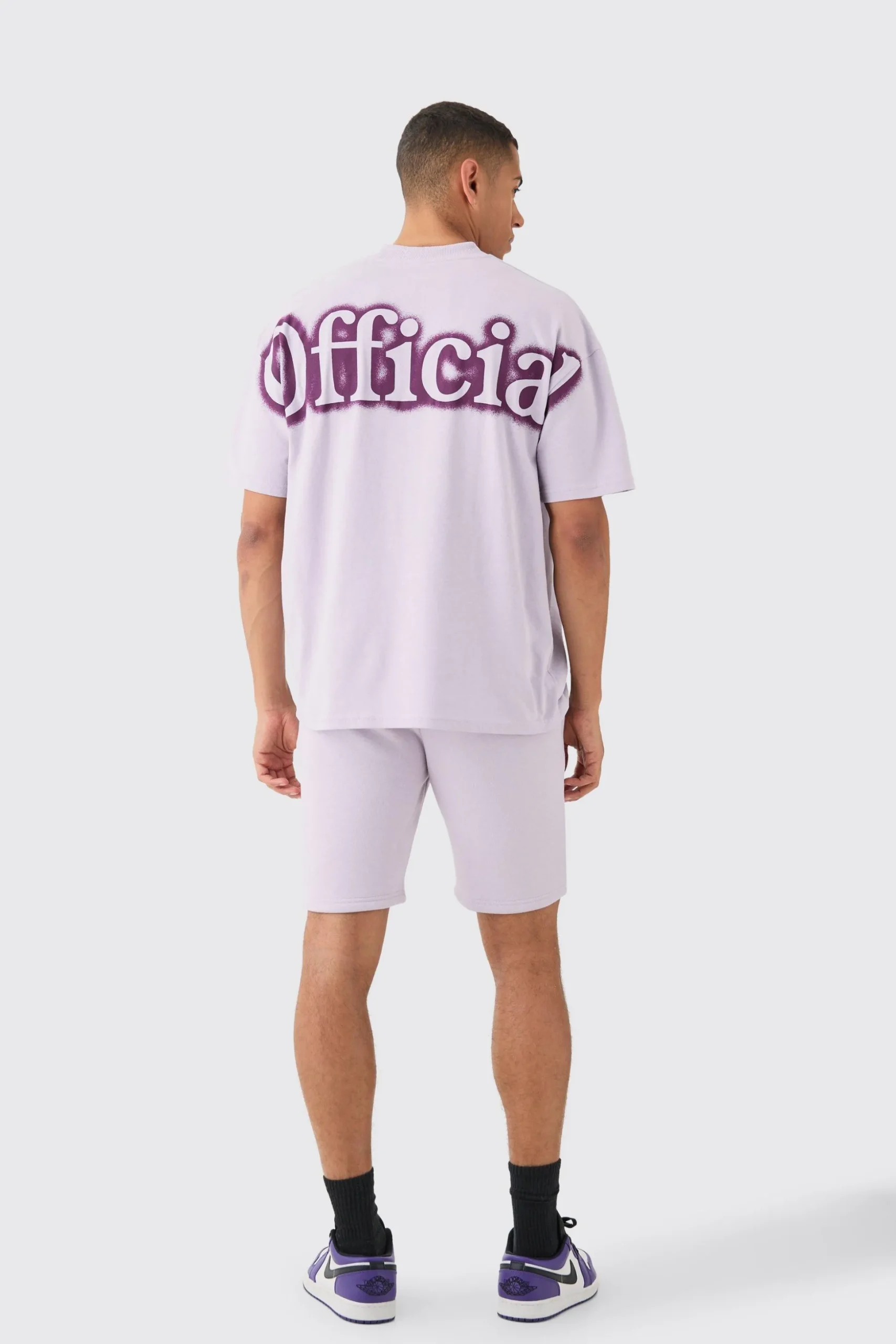 Oversized Extended Neck Official Spray Graffiti T-shirt And Shorts Set | BoohooMAN UK